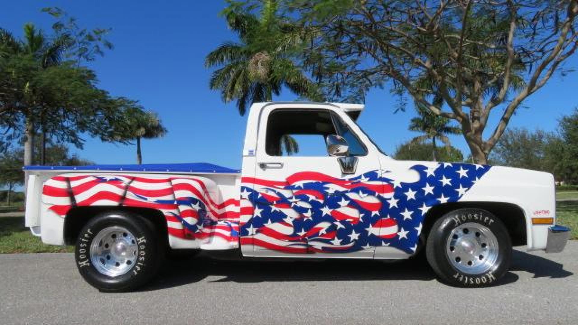 1986 White /Black Chevrolet Silverado 1500 Custom Deluxe 2WD (2GCDC14H5G1) with an 5.0L V8 OHV engine, located at 4301 Oak Circle #19, Boca Raton, FL, 33431, (954) 561-2499, 26.388861, -80.084038 - You are looking at an Absolutely Stunning Show Winning 1986 Chevy C10 Stepside that had a frame off restoration. This is a highly decorated show truck that has won many trophies across many different categories. It's radical and turns heads everywhere. This truck went through a highly meticulous fra - Photo#2