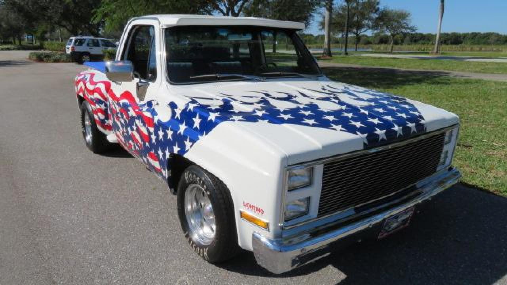 1986 White /Black Chevrolet Silverado 1500 Custom Deluxe 2WD (2GCDC14H5G1) with an 5.0L V8 OHV engine, located at 4301 Oak Circle #19, Boca Raton, FL, 33431, (954) 561-2499, 26.388861, -80.084038 - You are looking at an Absolutely Stunning Show Winning 1986 Chevy C10 Stepside that had a frame off restoration. This is a highly decorated show truck that has won many trophies across many different categories. It's radical and turns heads everywhere. This truck went through a highly meticulous fra - Photo#30