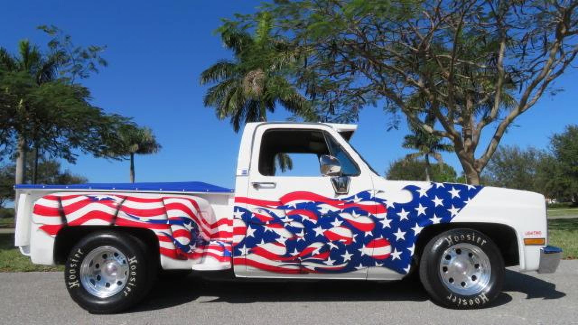 1986 White /Black Chevrolet Silverado 1500 Custom Deluxe 2WD (2GCDC14H5G1) with an 5.0L V8 OHV engine, located at 4301 Oak Circle #19, Boca Raton, FL, 33431, (954) 561-2499, 26.388861, -80.084038 - You are looking at an Absolutely Stunning Show Winning 1986 Chevy C10 Stepside that had a frame off restoration. This is a highly decorated show truck that has won many trophies across many different categories. It's radical and turns heads everywhere. This truck went through a highly meticulous fra - Photo#3