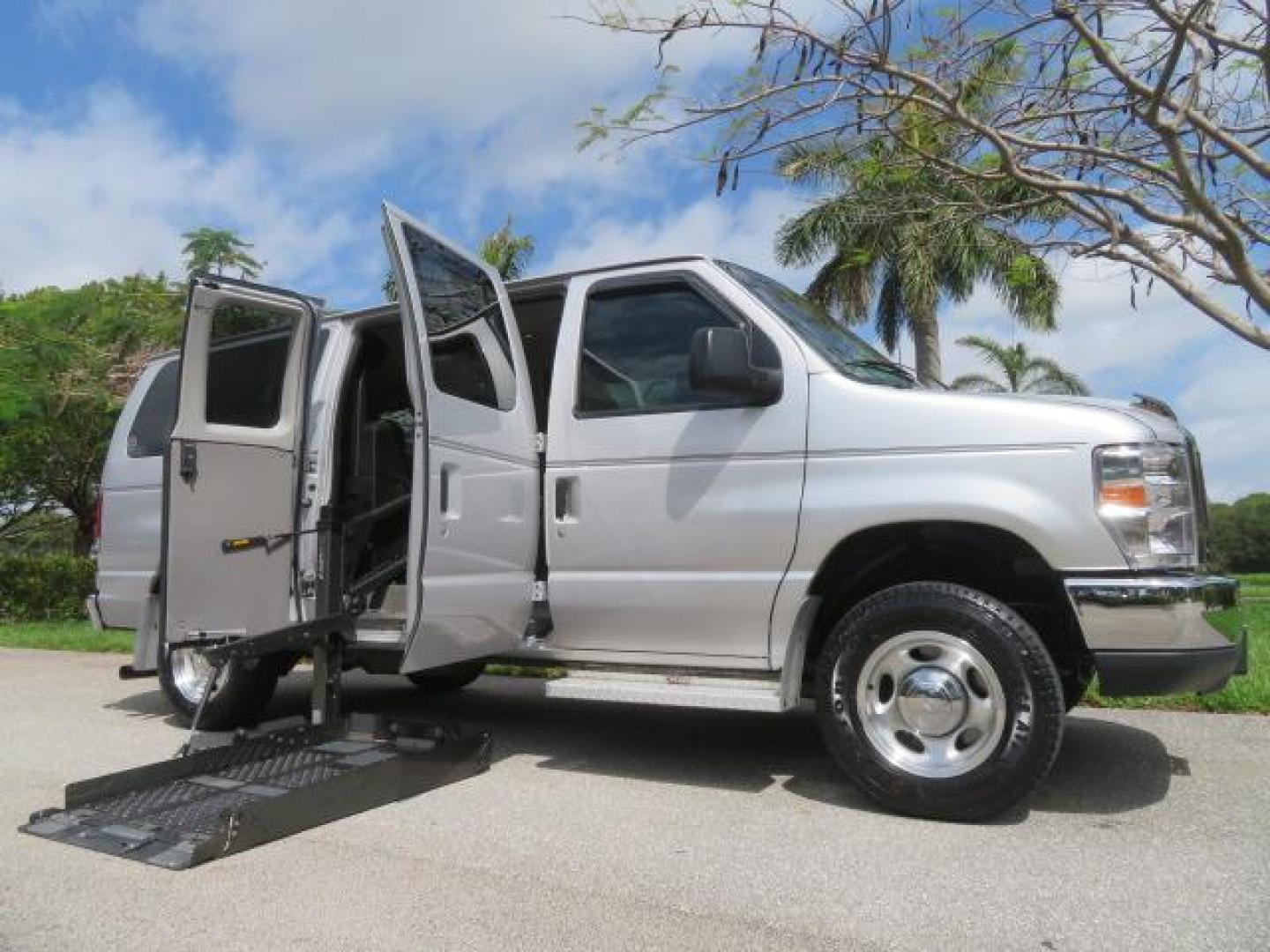 2010 Gold Ford Econoline Wagon E-150 (1FTNE1EL6AD) with an 5.4L V8 SOHC 16V engine, 4-Speed Automatic transmission, located at 4301 Oak Circle #19, Boca Raton, FL, 33431, (954) 561-2499, 26.388861, -80.084038 - You are looking at a Beautiful 2010 Ford Econoline Handicap Wheelchair Converison Van Tuscany VMI Conversion with 48K Original Miles, Ricon Side Entry Wheelchair Lift (the lift is almost brand new), 800lbs Capacity Lift, Raised Side Entry Doors, L Track Ratchet Tie-Downs in the floor, Factory Naviga - Photo#140