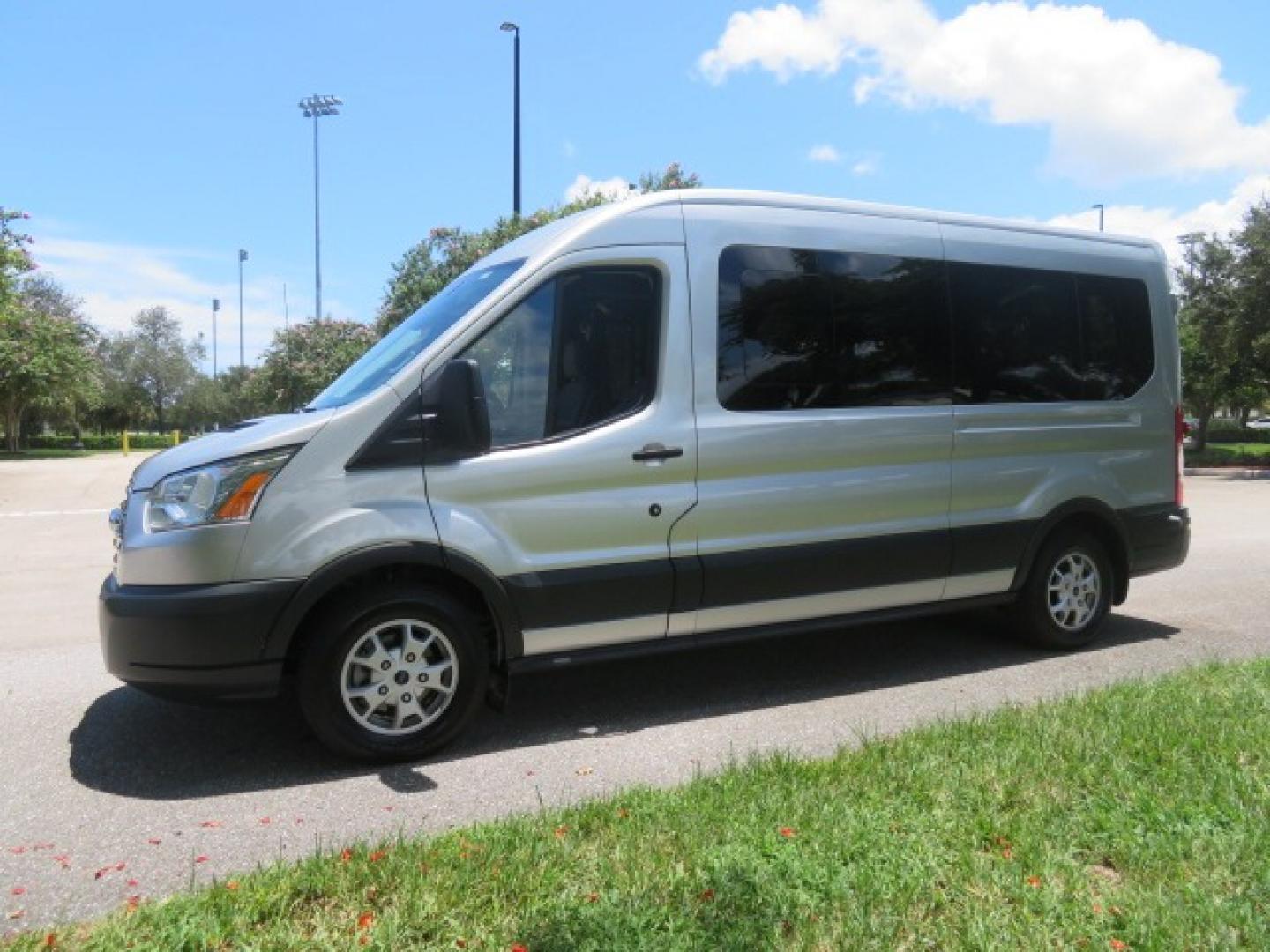 2015 Silver Ford Transit 350 Wagon Low Roof XL 60/40 Pass. 148-in. WB (1FBAX2CM3FK) with an 3.7L V6 DOHC 24V engine, 6-Speed Automatic transmission, located at 4301 Oak Circle #19, Boca Raton, FL, 33431, (954) 561-2499, 26.388861, -80.084038 - Photo#11