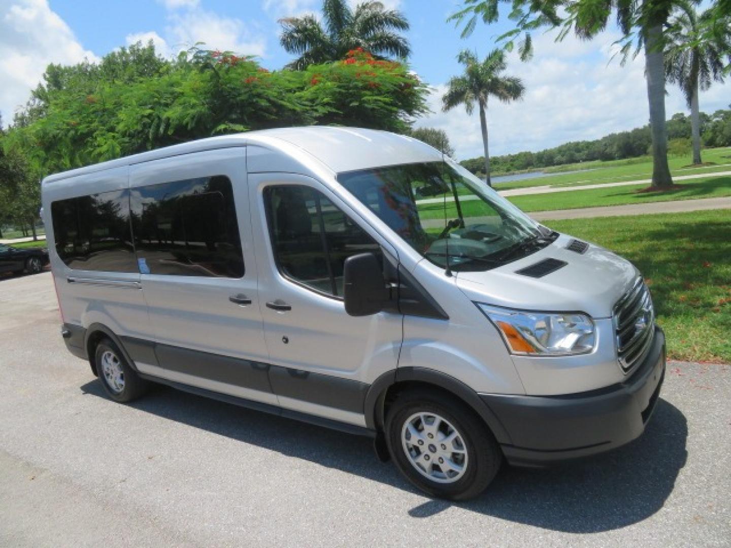 2015 Silver Ford Transit 350 Wagon Low Roof XL 60/40 Pass. 148-in. WB (1FBAX2CM3FK) with an 3.7L V6 DOHC 24V engine, 6-Speed Automatic transmission, located at 4301 Oak Circle #19, Boca Raton, FL, 33431, (954) 561-2499, 26.388861, -80.084038 - Photo#18