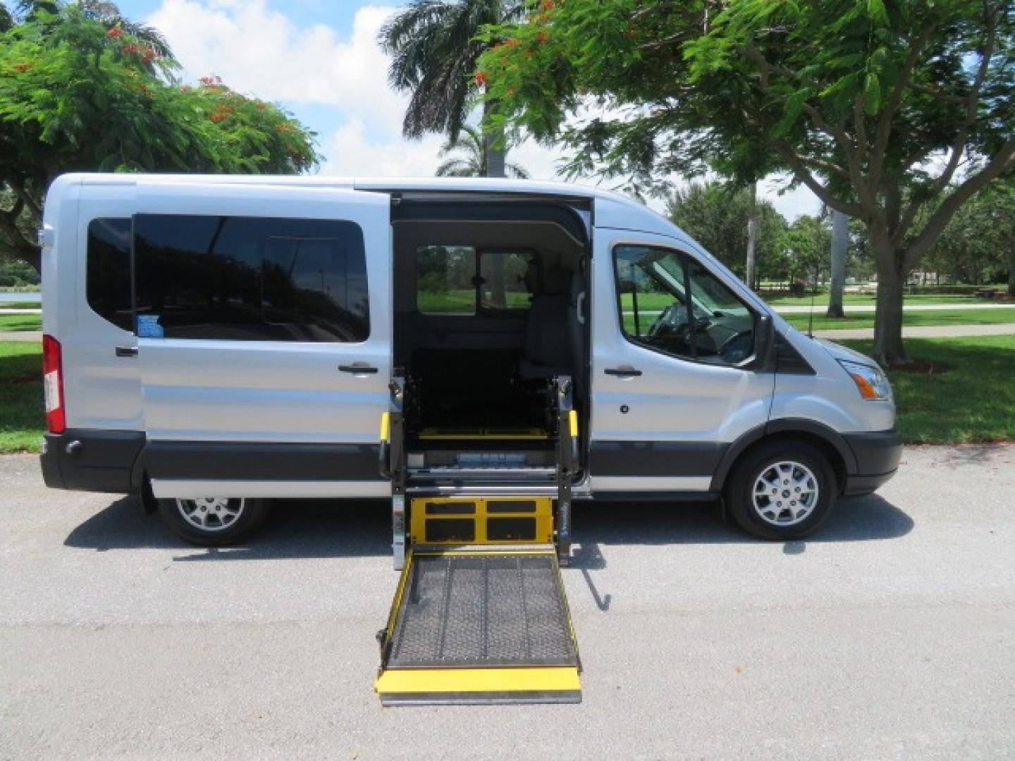 2015 Silver Ford Transit 350 Wagon Low Roof XL 60/40 Pass. 148-in. WB (1FBAX2CM3FK) with an 3.7L V6 DOHC 24V engine, 6-Speed Automatic transmission, located at 4301 Oak Circle #19, Boca Raton, FL, 33431, (954) 561-2499, 26.388861, -80.084038 - Photo#1