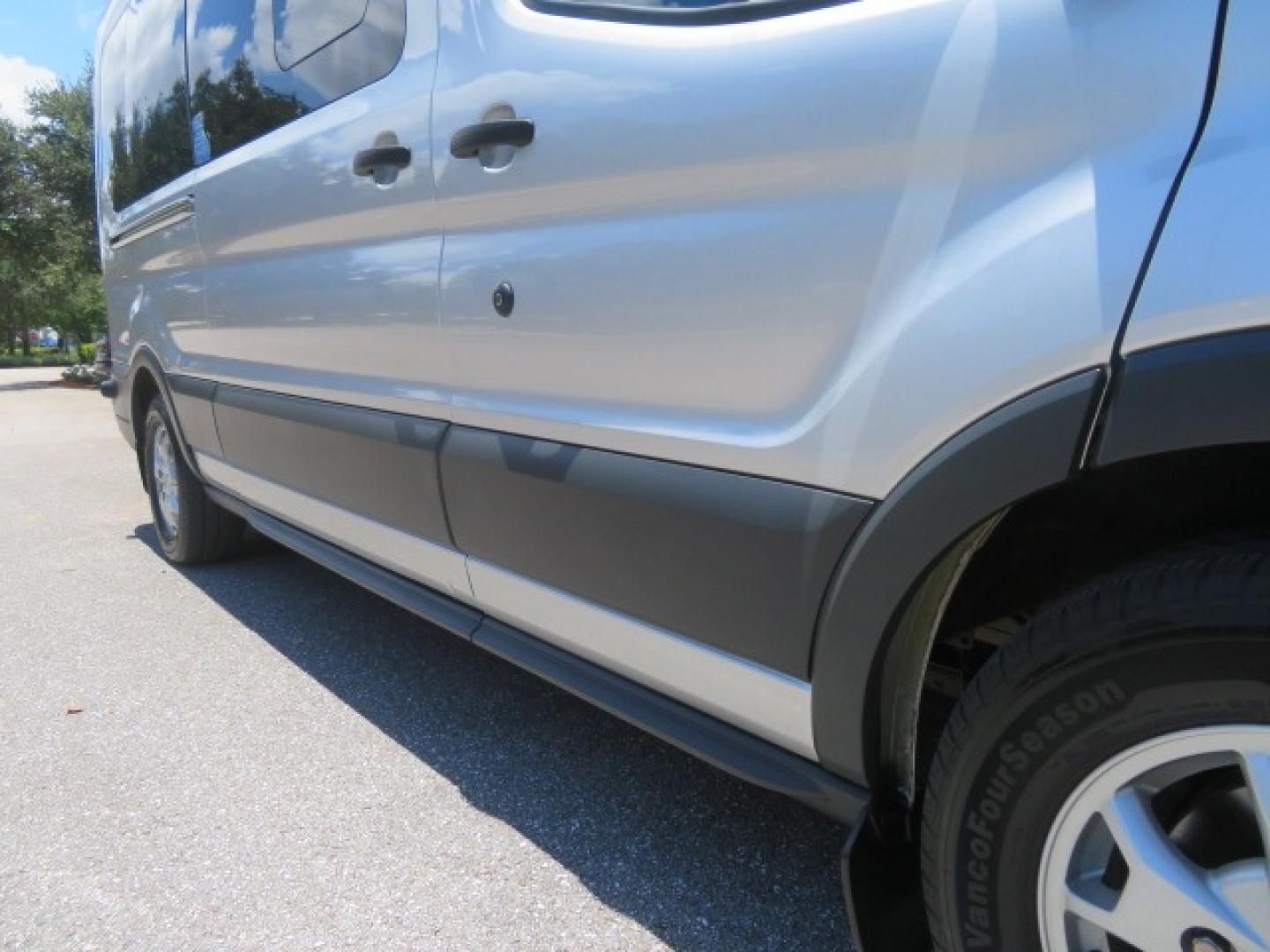 2015 Silver Ford Transit 350 Wagon Low Roof XL 60/40 Pass. 148-in. WB (1FBAX2CM3FK) with an 3.7L V6 DOHC 24V engine, 6-Speed Automatic transmission, located at 4301 Oak Circle #19, Boca Raton, FL, 33431, (954) 561-2499, 26.388861, -80.084038 - Photo#27