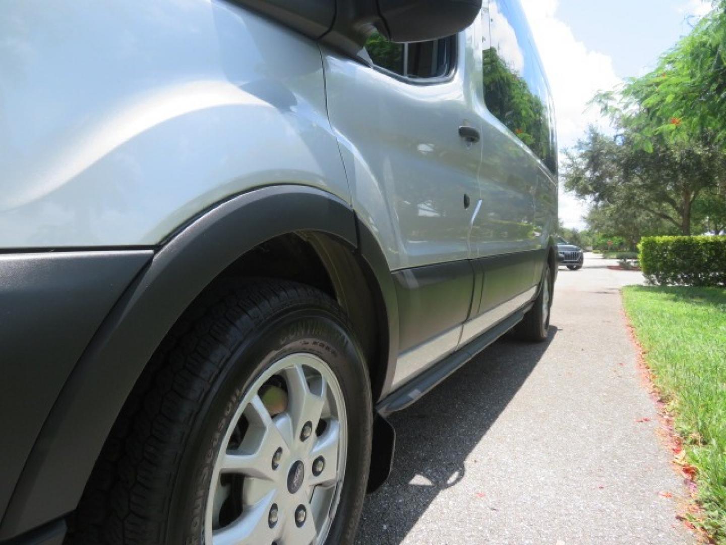 2015 Silver Ford Transit 350 Wagon Low Roof XL 60/40 Pass. 148-in. WB (1FBAX2CM3FK) with an 3.7L V6 DOHC 24V engine, 6-Speed Automatic transmission, located at 4301 Oak Circle #19, Boca Raton, FL, 33431, (954) 561-2499, 26.388861, -80.084038 - Photo#31