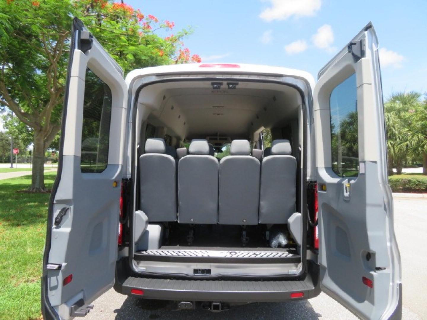 2015 Silver Ford Transit 350 Wagon Low Roof XL 60/40 Pass. 148-in. WB (1FBAX2CM3FK) with an 3.7L V6 DOHC 24V engine, 6-Speed Automatic transmission, located at 4301 Oak Circle #19, Boca Raton, FL, 33431, (954) 561-2499, 26.388861, -80.084038 - Photo#81