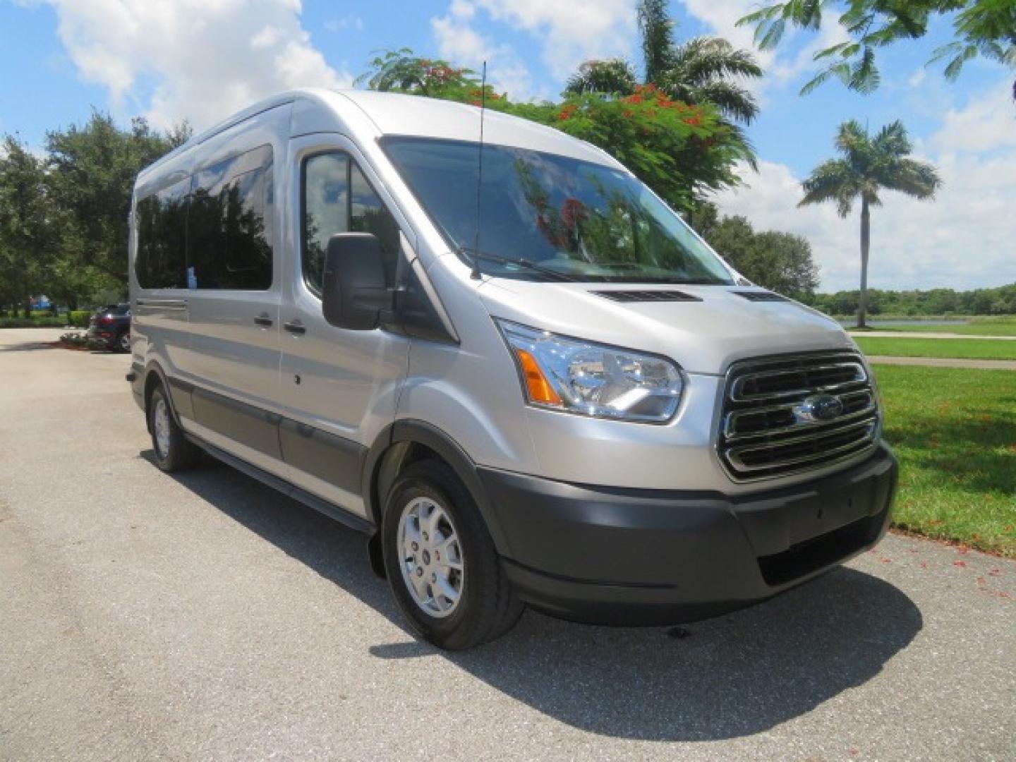 2015 Silver Ford Transit 350 Wagon Low Roof XL 60/40 Pass. 148-in. WB (1FBAX2CM3FK) with an 3.7L V6 DOHC 24V engine, 6-Speed Automatic transmission, located at 4301 Oak Circle #19, Boca Raton, FL, 33431, (954) 561-2499, 26.388861, -80.084038 - Photo#8