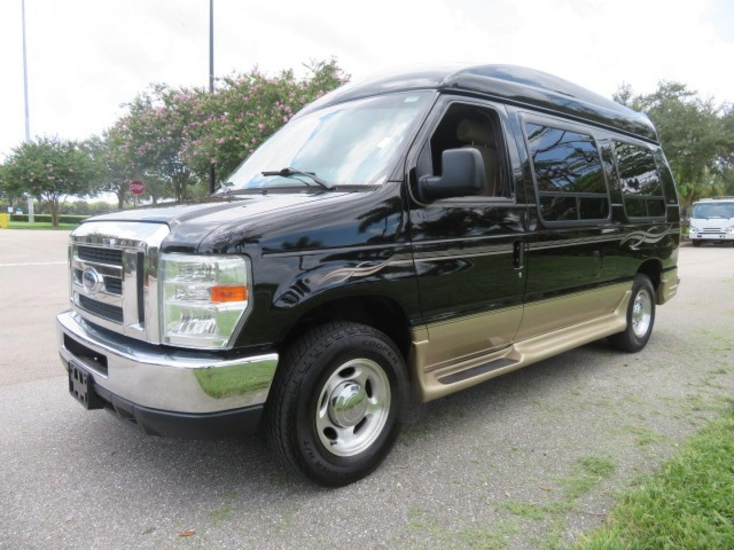 2013 Black Ford E-Series Van E-150 (1FDNE1EL6DD) with an 5.4L V8 SOHC 16V FFV engine, 4-Speed Automatic transmission, located at 4301 Oak Circle #19, Boca Raton, FL, 33431, (954) 561-2499, 26.388861, -80.084038 - Photo#12