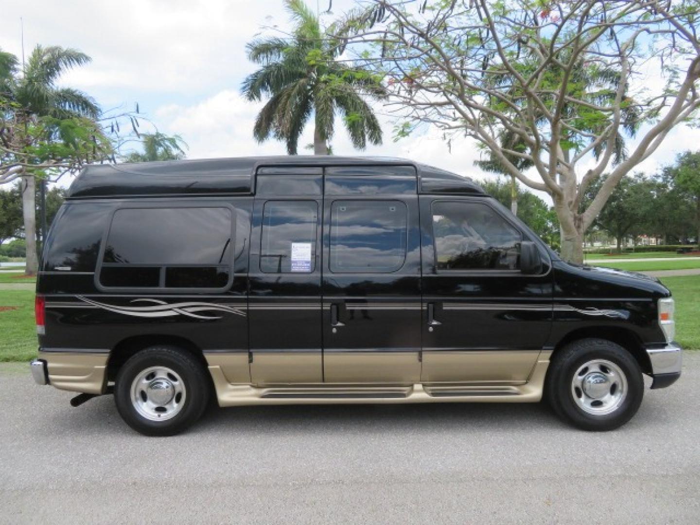 2013 Black Ford E-Series Van E-150 (1FDNE1EL6DD) with an 5.4L V8 SOHC 16V FFV engine, 4-Speed Automatic transmission, located at 4301 Oak Circle #19, Boca Raton, FL, 33431, (954) 561-2499, 26.388861, -80.084038 - Photo#21