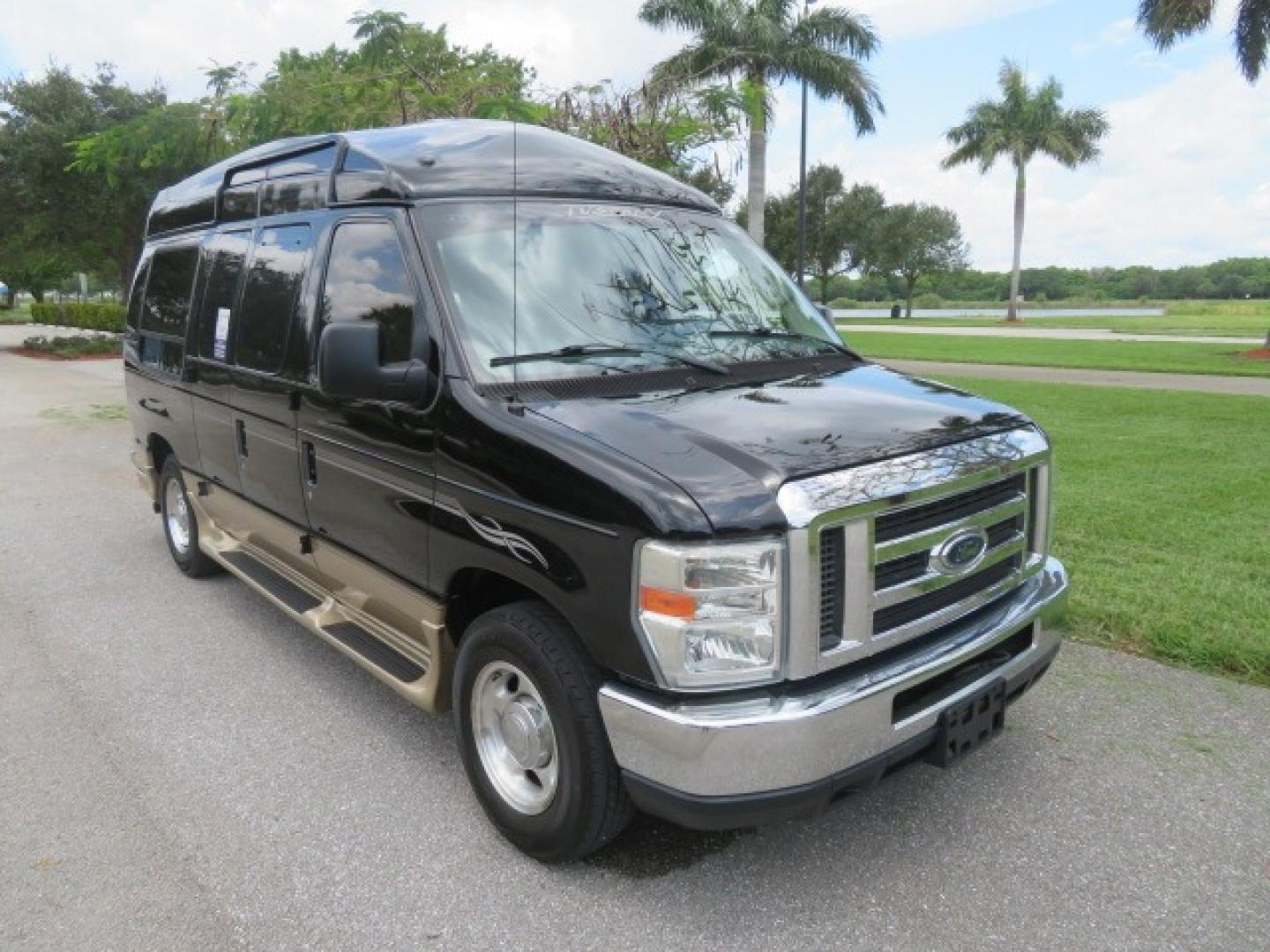 2013 Black Ford E-Series Van E-150 (1FDNE1EL6DD) with an 5.4L V8 SOHC 16V FFV engine, 4-Speed Automatic transmission, located at 4301 Oak Circle #19, Boca Raton, FL, 33431, (954) 561-2499, 26.388861, -80.084038 - Photo#22