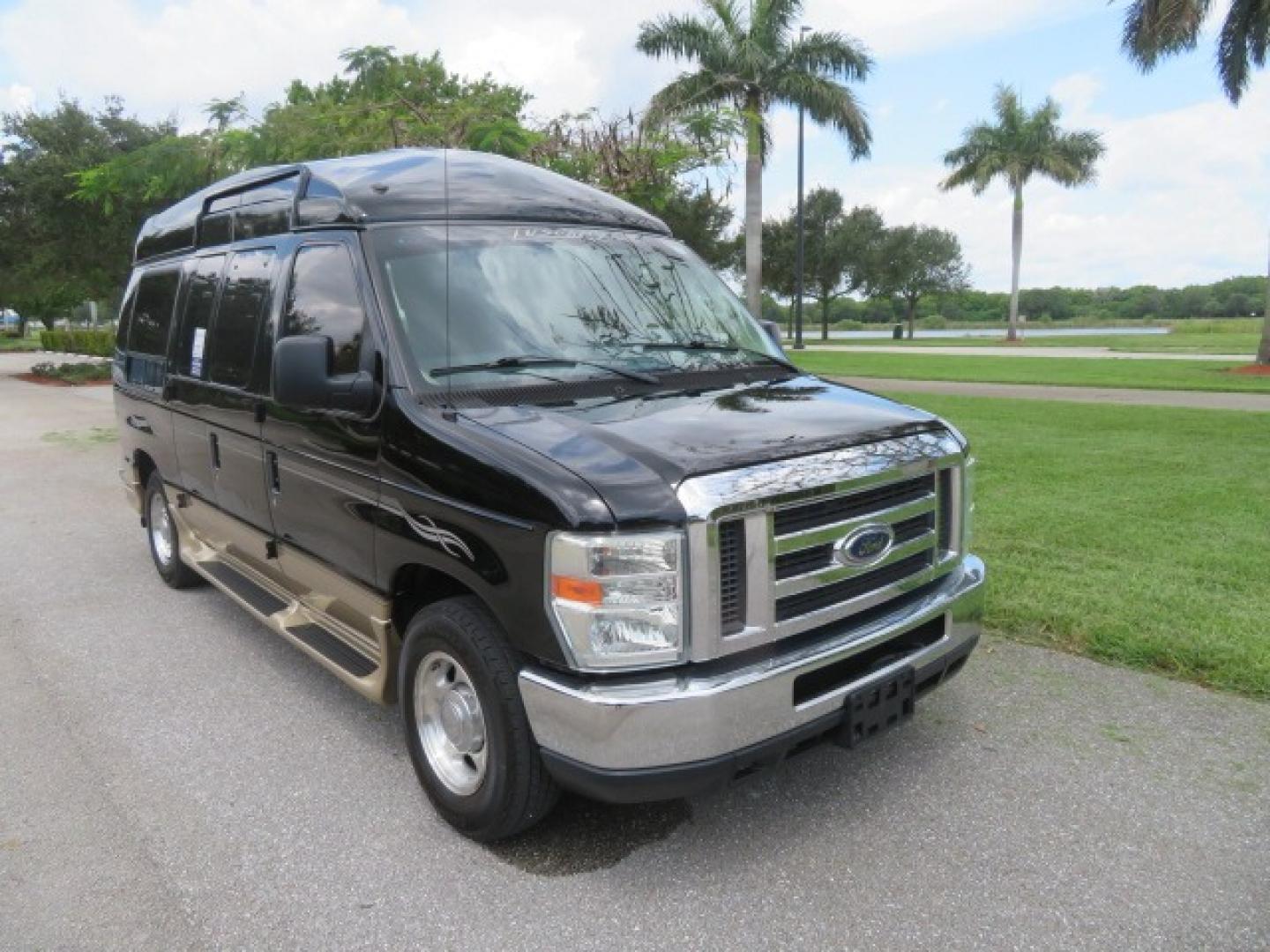 2013 Black Ford E-Series Van E-150 (1FDNE1EL6DD) with an 5.4L V8 SOHC 16V FFV engine, 4-Speed Automatic transmission, located at 4301 Oak Circle #19, Boca Raton, FL, 33431, (954) 561-2499, 26.388861, -80.084038 - Photo#30