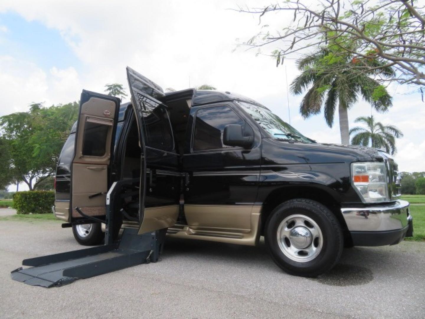 2013 Black Ford E-Series Van E-150 (1FDNE1EL6DD) with an 5.4L V8 SOHC 16V FFV engine, 4-Speed Automatic transmission, located at 4301 Oak Circle #19, Boca Raton, FL, 33431, (954) 561-2499, 26.388861, -80.084038 - Photo#48