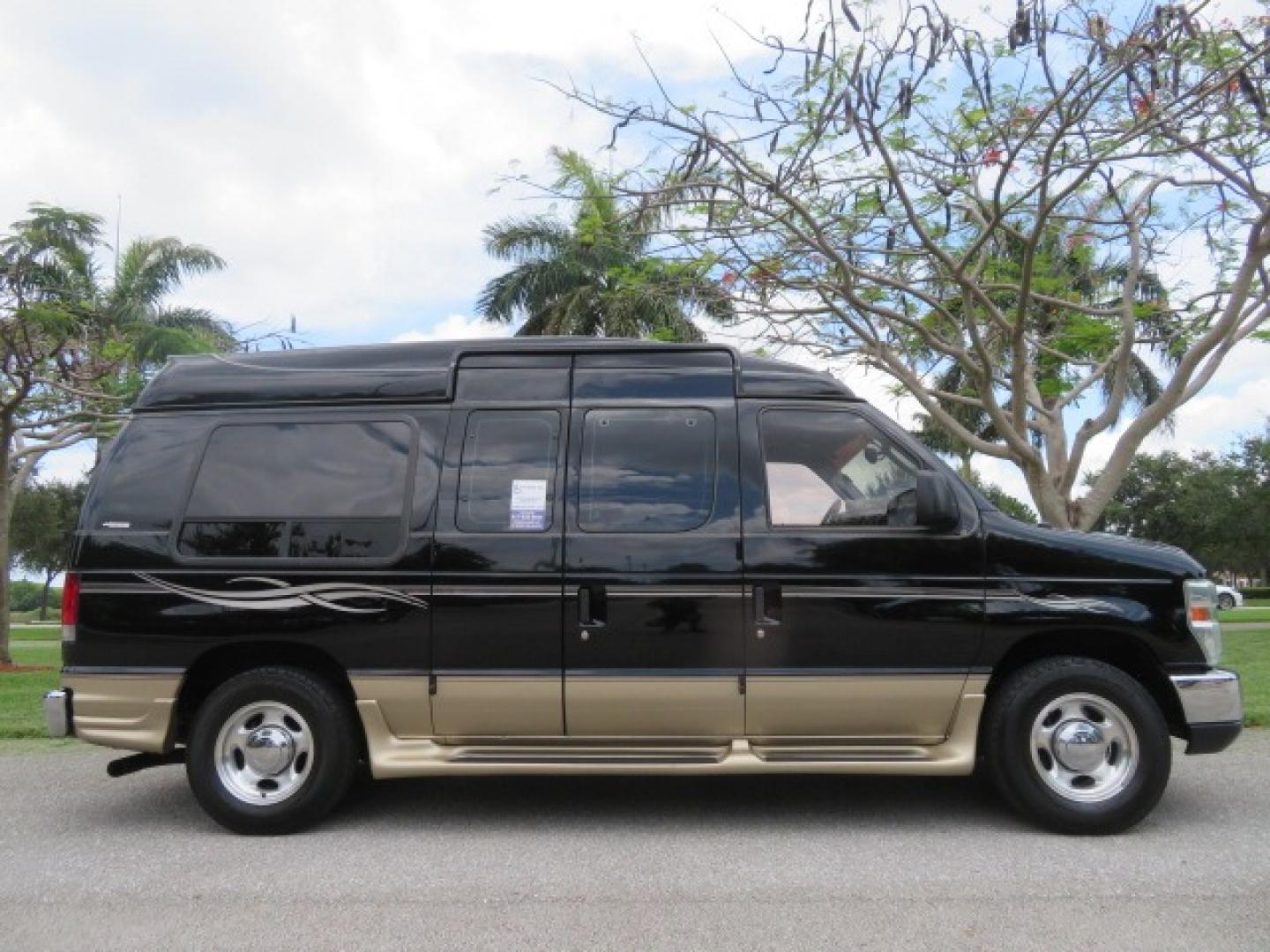 2013 Black Ford E-Series Van E-150 (1FDNE1EL6DD) with an 5.4L V8 SOHC 16V FFV engine, 4-Speed Automatic transmission, located at 4301 Oak Circle #19, Boca Raton, FL, 33431, (954) 561-2499, 26.388861, -80.084038 - Photo#6