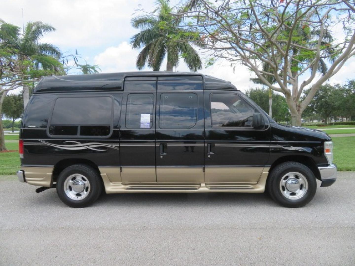 2013 Black Ford E-Series Van E-150 (1FDNE1EL6DD) with an 5.4L V8 SOHC 16V FFV engine, 4-Speed Automatic transmission, located at 4301 Oak Circle #19, Boca Raton, FL, 33431, (954) 561-2499, 26.388861, -80.084038 - Photo#7