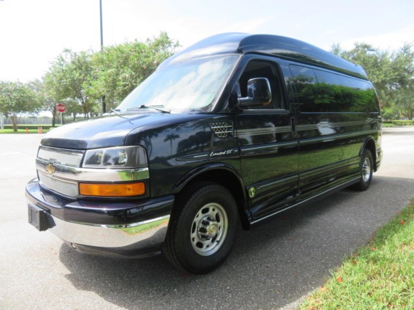 2012 Dark Blue /GRAY Chevrolet Express G2500 3LT RV (1GBWGLCG1C1) with an 6.0L V8 OHV 16V FFV engine, 6-Speed Automatic transmission, located at 4301 Oak Circle #19, Boca Raton, FL, 33431, (954) 561-2499, 26.388861, -80.084038 - You are looking at a Gorgeous 2012 Chevy Express Extended 2500 Handicap Wheelchair Conversion Van Explorer High Top Conversion with 47K Original Miles, Raised Side Entry Doors, Braun Side Wheelchair Lift with Wire Pendant Controls, Tie Down System, Plush Interior, Heated Seats, Back Up Camera, Rear - Photo#10