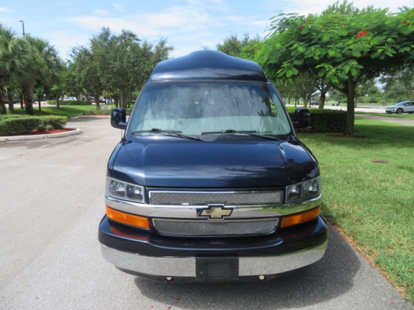 2012 Dark Blue /GRAY Chevrolet Express G2500 3LT RV (1GBWGLCG1C1) with an 6.0L V8 OHV 16V FFV engine, 6-Speed Automatic transmission, located at 4301 Oak Circle #19, Boca Raton, FL, 33431, (954) 561-2499, 26.388861, -80.084038 - You are looking at a Gorgeous 2012 Chevy Express Extended 2500 Handicap Wheelchair Conversion Van Explorer High Top Conversion with 47K Original Miles, Raised Side Entry Doors, Braun Side Wheelchair Lift with Wire Pendant Controls, Tie Down System, Plush Interior, Heated Seats, Back Up Camera, Rear - Photo#21