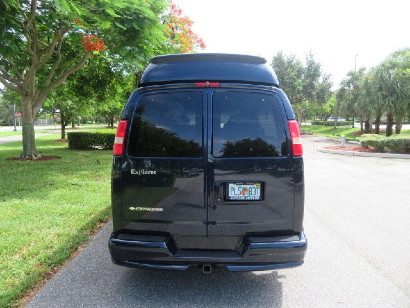 2012 Dark Blue /GRAY Chevrolet Express G2500 3LT RV (1GBWGLCG1C1) with an 6.0L V8 OHV 16V FFV engine, 6-Speed Automatic transmission, located at 4301 Oak Circle #19, Boca Raton, FL, 33431, (954) 561-2499, 26.388861, -80.084038 - You are looking at a Gorgeous 2012 Chevy Express Extended 2500 Handicap Wheelchair Conversion Van Explorer High Top Conversion with 47K Original Miles, Raised Side Entry Doors, Braun Side Wheelchair Lift with Wire Pendant Controls, Tie Down System, Plush Interior, Heated Seats, Back Up Camera, Rear - Photo#26