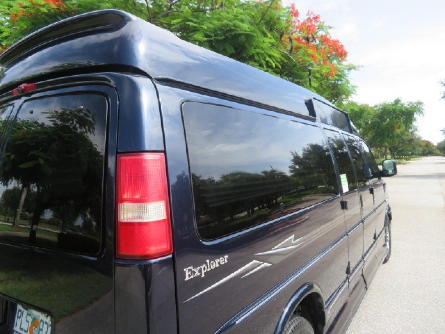 2012 Dark Blue /GRAY Chevrolet Express G2500 3LT RV (1GBWGLCG1C1) with an 6.0L V8 OHV 16V FFV engine, 6-Speed Automatic transmission, located at 4301 Oak Circle #19, Boca Raton, FL, 33431, (954) 561-2499, 26.388861, -80.084038 - You are looking at a Gorgeous 2012 Chevy Express Extended 2500 Handicap Wheelchair Conversion Van Explorer High Top Conversion with 47K Original Miles, Raised Side Entry Doors, Braun Side Wheelchair Lift with Wire Pendant Controls, Tie Down System, Plush Interior, Heated Seats, Back Up Camera, Rear - Photo#34