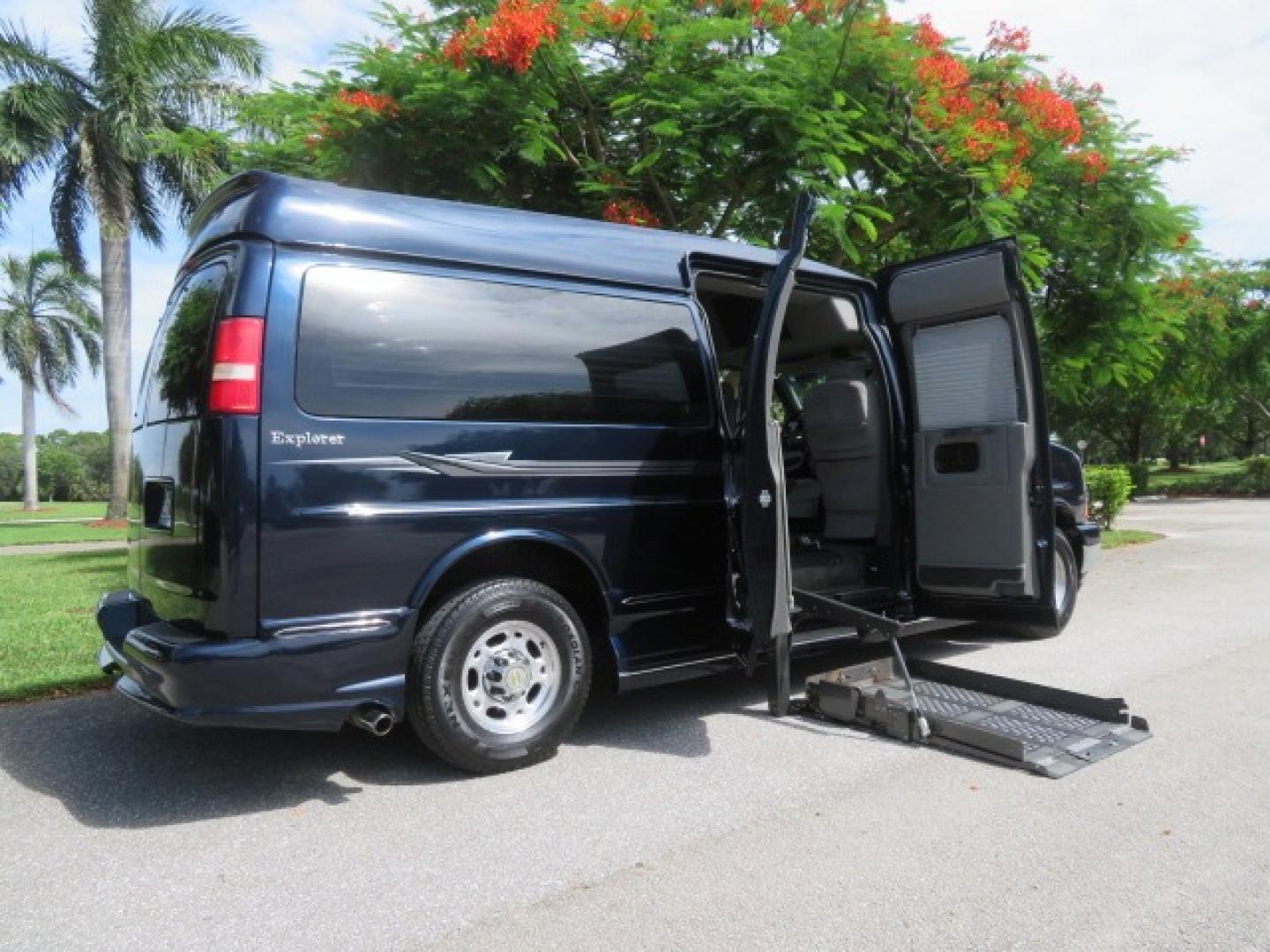 2012 Dark Blue /GRAY Chevrolet Express G2500 3LT RV (1GBWGLCG1C1) with an 6.0L V8 OHV 16V FFV engine, 6-Speed Automatic transmission, located at 4301 Oak Circle #19, Boca Raton, FL, 33431, (954) 561-2499, 26.388861, -80.084038 - You are looking at a Gorgeous 2012 Chevy Express Extended 2500 Handicap Wheelchair Conversion Van Explorer High Top Conversion with 47K Original Miles, Raised Side Entry Doors, Braun Side Wheelchair Lift with Wire Pendant Controls, Tie Down System, Plush Interior, Heated Seats, Back Up Camera, Rear - Photo#50