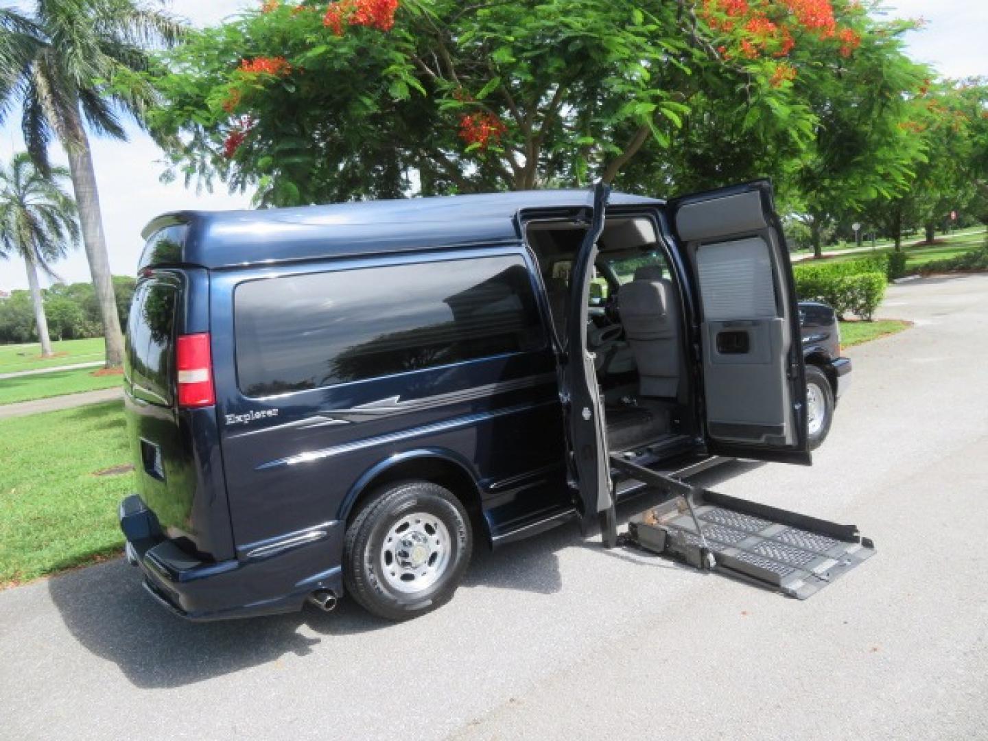 2012 Dark Blue /GRAY Chevrolet Express G2500 3LT RV (1GBWGLCG1C1) with an 6.0L V8 OHV 16V FFV engine, 6-Speed Automatic transmission, located at 4301 Oak Circle #19, Boca Raton, FL, 33431, (954) 561-2499, 26.388861, -80.084038 - You are looking at a Gorgeous 2012 Chevy Express Extended 2500 Handicap Wheelchair Conversion Van Explorer High Top Conversion with 47K Original Miles, Raised Side Entry Doors, Braun Side Wheelchair Lift with Wire Pendant Controls, Tie Down System, Plush Interior, Heated Seats, Back Up Camera, Rear - Photo#52