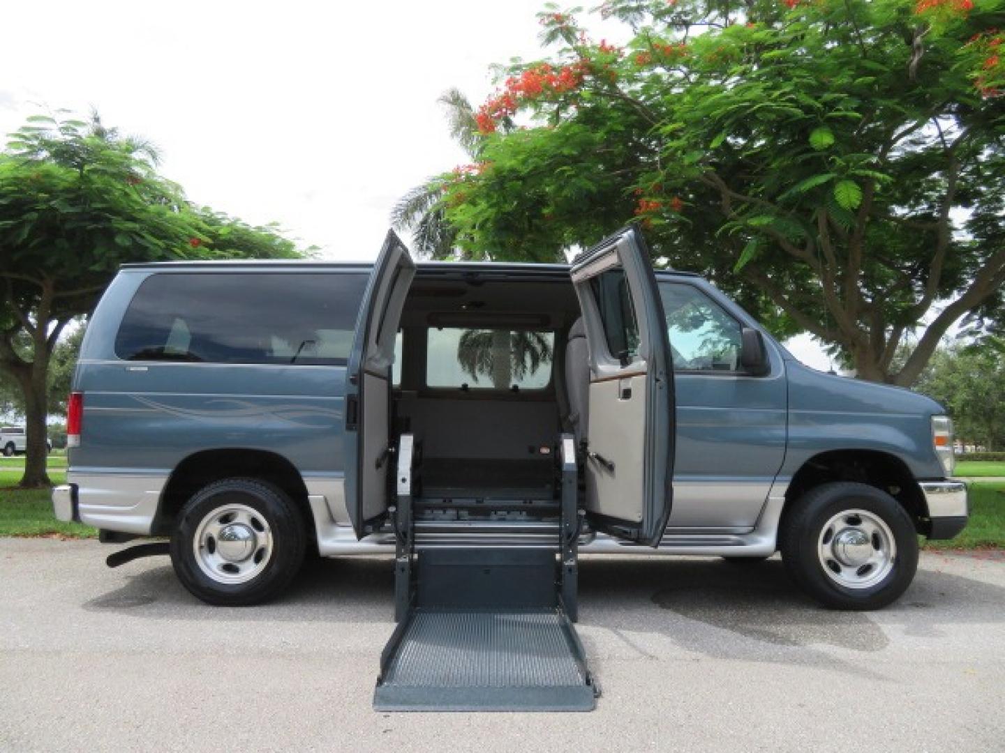 2012 Dark Blue Ford E-Series Van E-150 (1FTNE1EL9CD) with an 5.4L V8 SOHC 16V FFV engine, 4-Speed Automatic transmission, located at 4301 Oak Circle #19, Boca Raton, FL, 33431, (954) 561-2499, 26.388861, -80.084038 - Photo#0