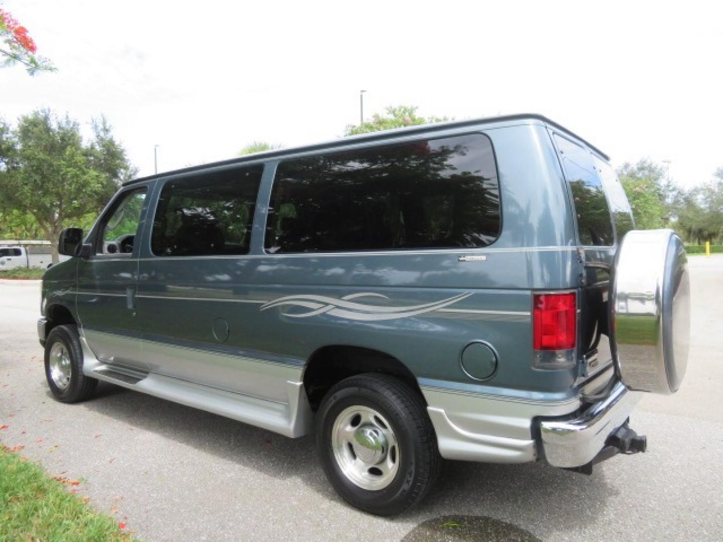 2012 Dark Blue Ford E-Series Van E-150 (1FTNE1EL9CD) with an 5.4L V8 SOHC 16V FFV engine, 4-Speed Automatic transmission, located at 4301 Oak Circle #19, Boca Raton, FL, 33431, (954) 561-2499, 26.388861, -80.084038 - Photo#13