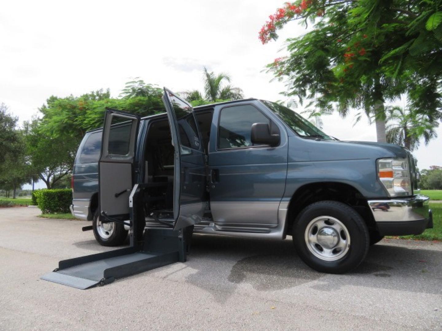 2012 Dark Blue Ford E-Series Van E-150 (1FTNE1EL9CD) with an 5.4L V8 SOHC 16V FFV engine, 4-Speed Automatic transmission, located at 4301 Oak Circle #19, Boca Raton, FL, 33431, (954) 561-2499, 26.388861, -80.084038 - Photo#1