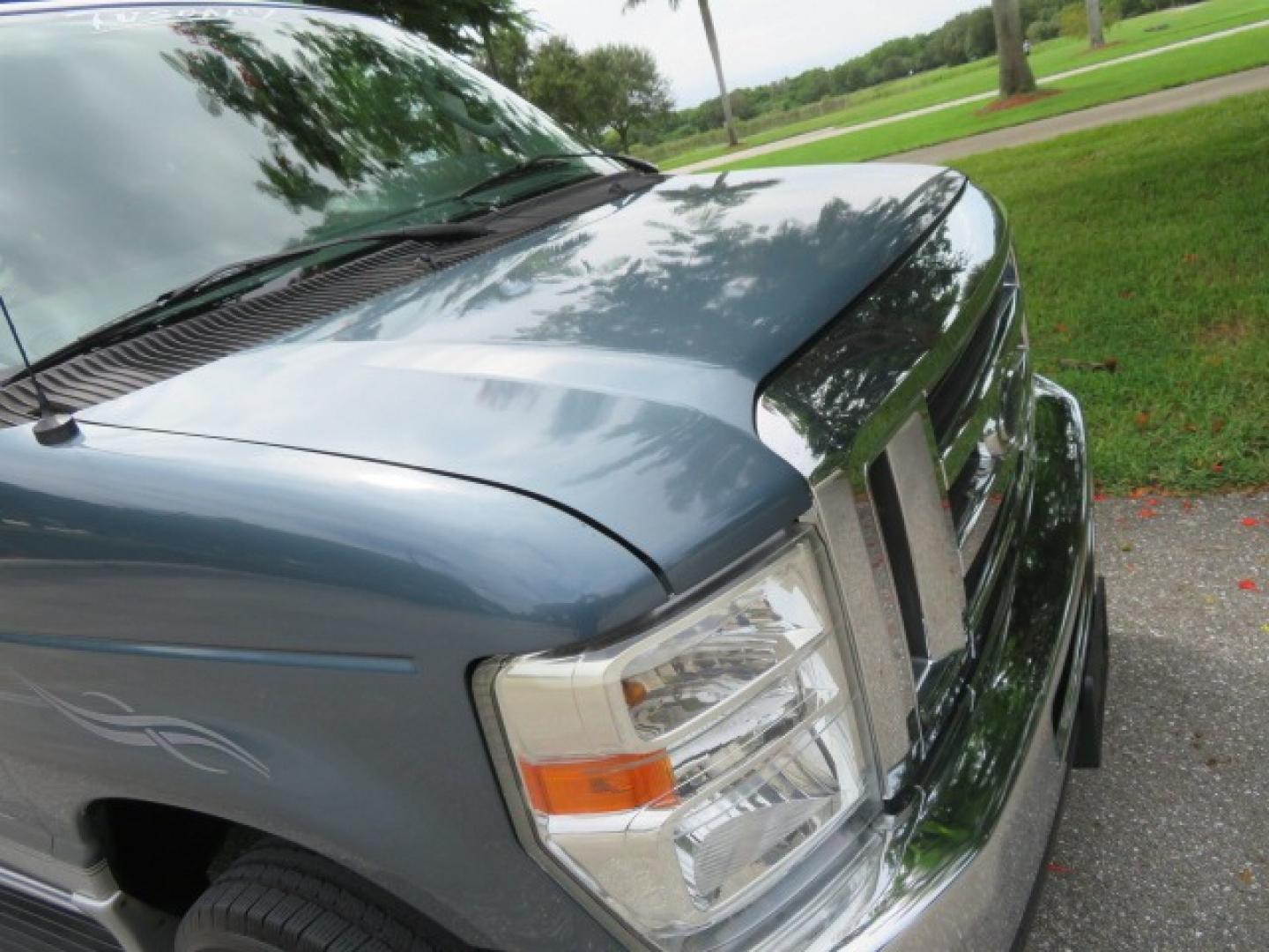 2012 Dark Blue Ford E-Series Van E-150 (1FTNE1EL9CD) with an 5.4L V8 SOHC 16V FFV engine, 4-Speed Automatic transmission, located at 4301 Oak Circle #19, Boca Raton, FL, 33431, (954) 561-2499, 26.388861, -80.084038 - Photo#26