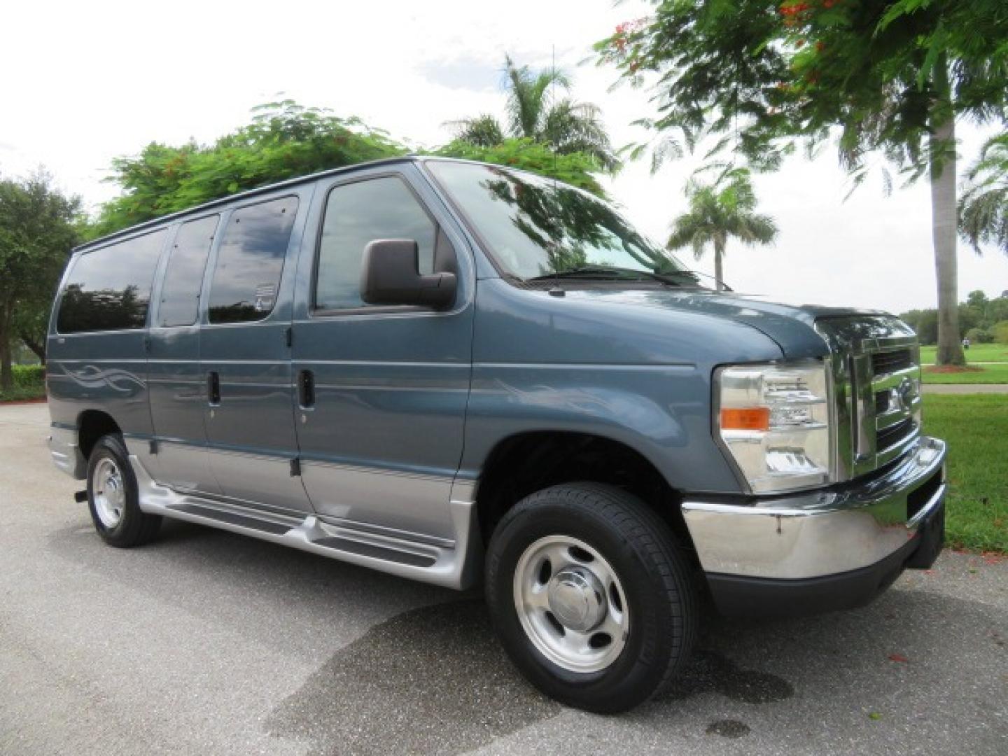 2012 Dark Blue Ford E-Series Van E-150 (1FTNE1EL9CD) with an 5.4L V8 SOHC 16V FFV engine, 4-Speed Automatic transmission, located at 4301 Oak Circle #19, Boca Raton, FL, 33431, (954) 561-2499, 26.388861, -80.084038 - Photo#5