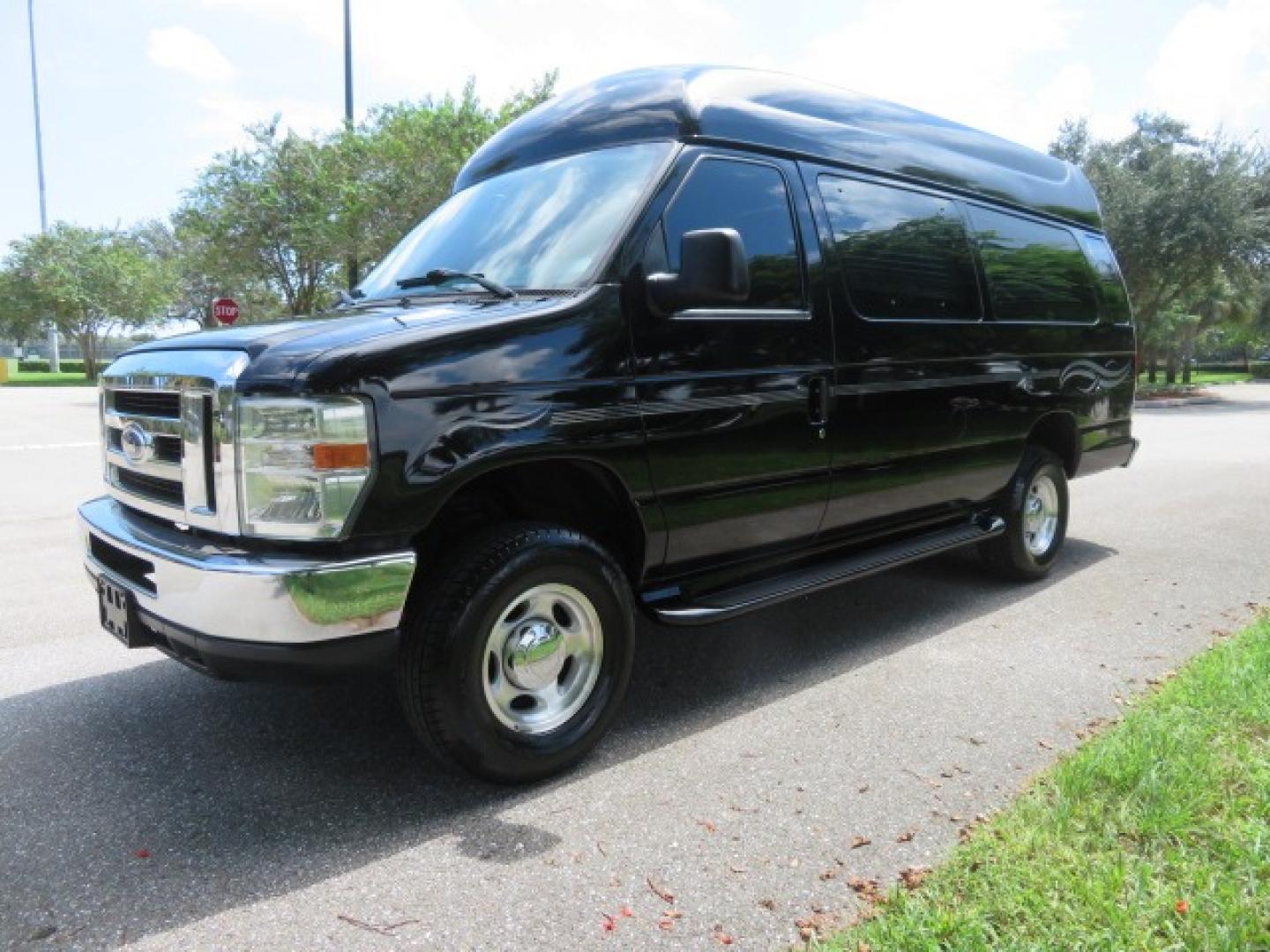 2014 Black Ford E-Series Van E-250 Extended (1FTNS2ELXED) with an 5.4L V8 SOHC 16V FFV engine, 4-Speed Automatic transmission, located at 4301 Oak Circle #19, Boca Raton, FL, 33431, (954) 561-2499, 26.388861, -80.084038 - You are looking at a Gorgeous Black 2014 Ford Econoline E250 Extended Handicap Wheelchair Conversion Van with 21K Original Miles and Fully Loaded with all the options including: Avenger Conversion Package, Ricon Slide Away 600LB Side Entry Wheelchair Lift, Lowered Floor, Expanded Side Entry Doors, P - Photo#10