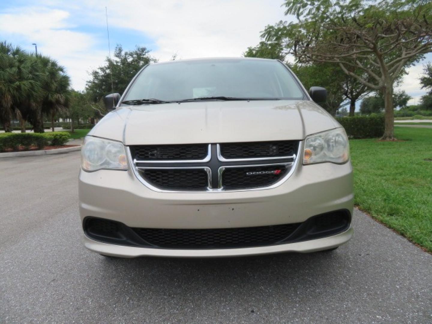 2013 Gold /Tan Dodge Grand Caravan SE (2C4RDGBG8DR) with an 3.6L V6 DOHC 24V engine, 6-Speed Automatic transmission, located at 4301 Oak Circle #19, Boca Raton, FL, 33431, (954) 561-2499, 26.388861, -80.084038 - You are looking at a Gorgeous 2015 Dodge Grand Caravan Braunability Handicap Wheelchair Side Entry, Conversion Van with 18K Original Miles, Lowered Floor, Kneelvan, EZ Lock Passenger Side, Q Straint Ratchet Tie Down System, Quick Release Front Seats, and Much Much More. This is a Beautiful Florida V - Photo#11