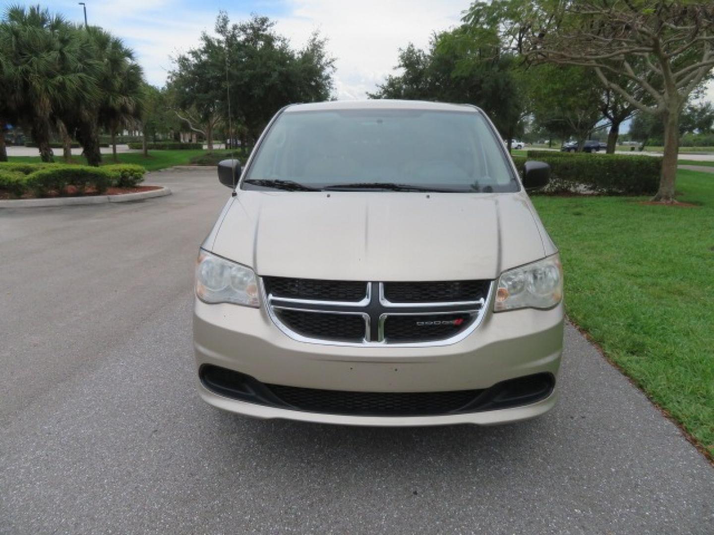 2013 Gold /Tan Dodge Grand Caravan SE (2C4RDGBG8DR) with an 3.6L V6 DOHC 24V engine, 6-Speed Automatic transmission, located at 4301 Oak Circle #19, Boca Raton, FL, 33431, (954) 561-2499, 26.388861, -80.084038 - You are looking at a Gorgeous 2015 Dodge Grand Caravan Braunability Handicap Wheelchair Side Entry, Conversion Van with 18K Original Miles, Lowered Floor, Kneelvan, EZ Lock Passenger Side, Q Straint Ratchet Tie Down System, Quick Release Front Seats, and Much Much More. This is a Beautiful Florida V - Photo#12