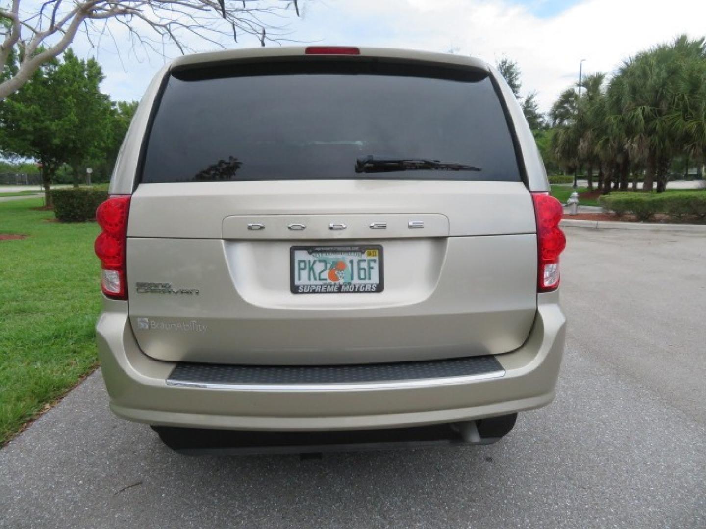 2013 Gold /Tan Dodge Grand Caravan SE (2C4RDGBG8DR) with an 3.6L V6 DOHC 24V engine, 6-Speed Automatic transmission, located at 4301 Oak Circle #19, Boca Raton, FL, 33431, (954) 561-2499, 26.388861, -80.084038 - You are looking at a Gorgeous 2015 Dodge Grand Caravan Braunability Handicap Wheelchair Side Entry, Conversion Van with 18K Original Miles, Lowered Floor, Kneelvan, EZ Lock Passenger Side, Q Straint Ratchet Tie Down System, Quick Release Front Seats, and Much Much More. This is a Beautiful Florida V - Photo#18