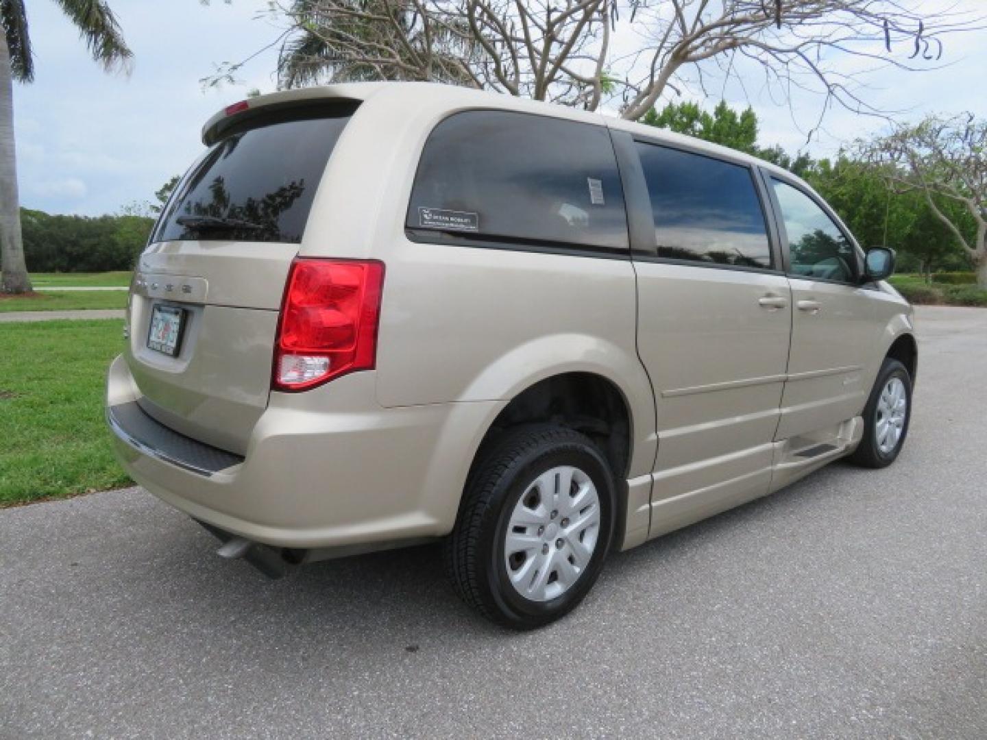 2013 Gold /Tan Dodge Grand Caravan SE (2C4RDGBG8DR) with an 3.6L V6 DOHC 24V engine, 6-Speed Automatic transmission, located at 4301 Oak Circle #19, Boca Raton, FL, 33431, (954) 561-2499, 26.388861, -80.084038 - You are looking at a Gorgeous 2015 Dodge Grand Caravan Braunability Handicap Wheelchair Side Entry, Conversion Van with 18K Original Miles, Lowered Floor, Kneelvan, EZ Lock Passenger Side, Q Straint Ratchet Tie Down System, Quick Release Front Seats, and Much Much More. This is a Beautiful Florida V - Photo#20