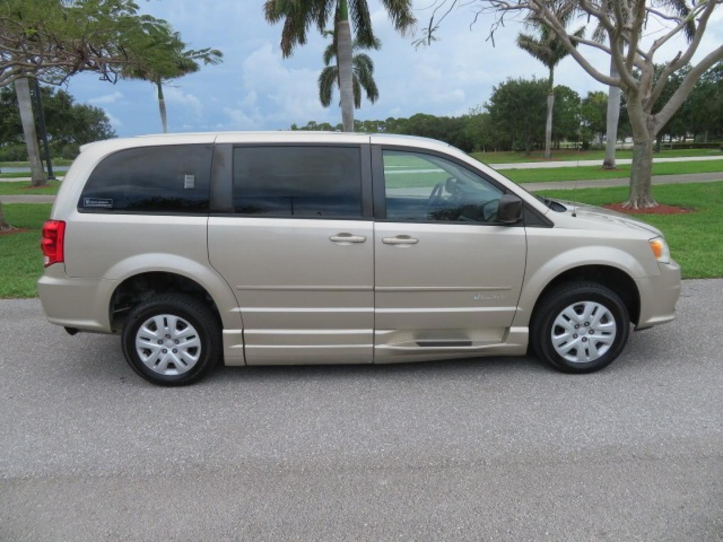 2013 Gold /Tan Dodge Grand Caravan SE (2C4RDGBG8DR) with an 3.6L V6 DOHC 24V engine, 6-Speed Automatic transmission, located at 4301 Oak Circle #19, Boca Raton, FL, 33431, (954) 561-2499, 26.388861, -80.084038 - You are looking at a Gorgeous 2015 Dodge Grand Caravan Braunability Handicap Wheelchair Side Entry, Conversion Van with 18K Original Miles, Lowered Floor, Kneelvan, EZ Lock Passenger Side, Q Straint Ratchet Tie Down System, Quick Release Front Seats, and Much Much More. This is a Beautiful Florida V - Photo#22