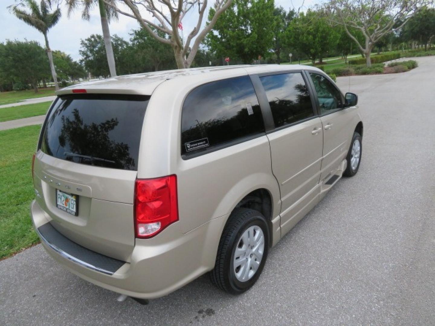 2013 Gold /Tan Dodge Grand Caravan SE (2C4RDGBG8DR) with an 3.6L V6 DOHC 24V engine, 6-Speed Automatic transmission, located at 4301 Oak Circle #19, Boca Raton, FL, 33431, (954) 561-2499, 26.388861, -80.084038 - You are looking at a Gorgeous 2015 Dodge Grand Caravan Braunability Handicap Wheelchair Side Entry, Conversion Van with 18K Original Miles, Lowered Floor, Kneelvan, EZ Lock Passenger Side, Q Straint Ratchet Tie Down System, Quick Release Front Seats, and Much Much More. This is a Beautiful Florida V - Photo#34