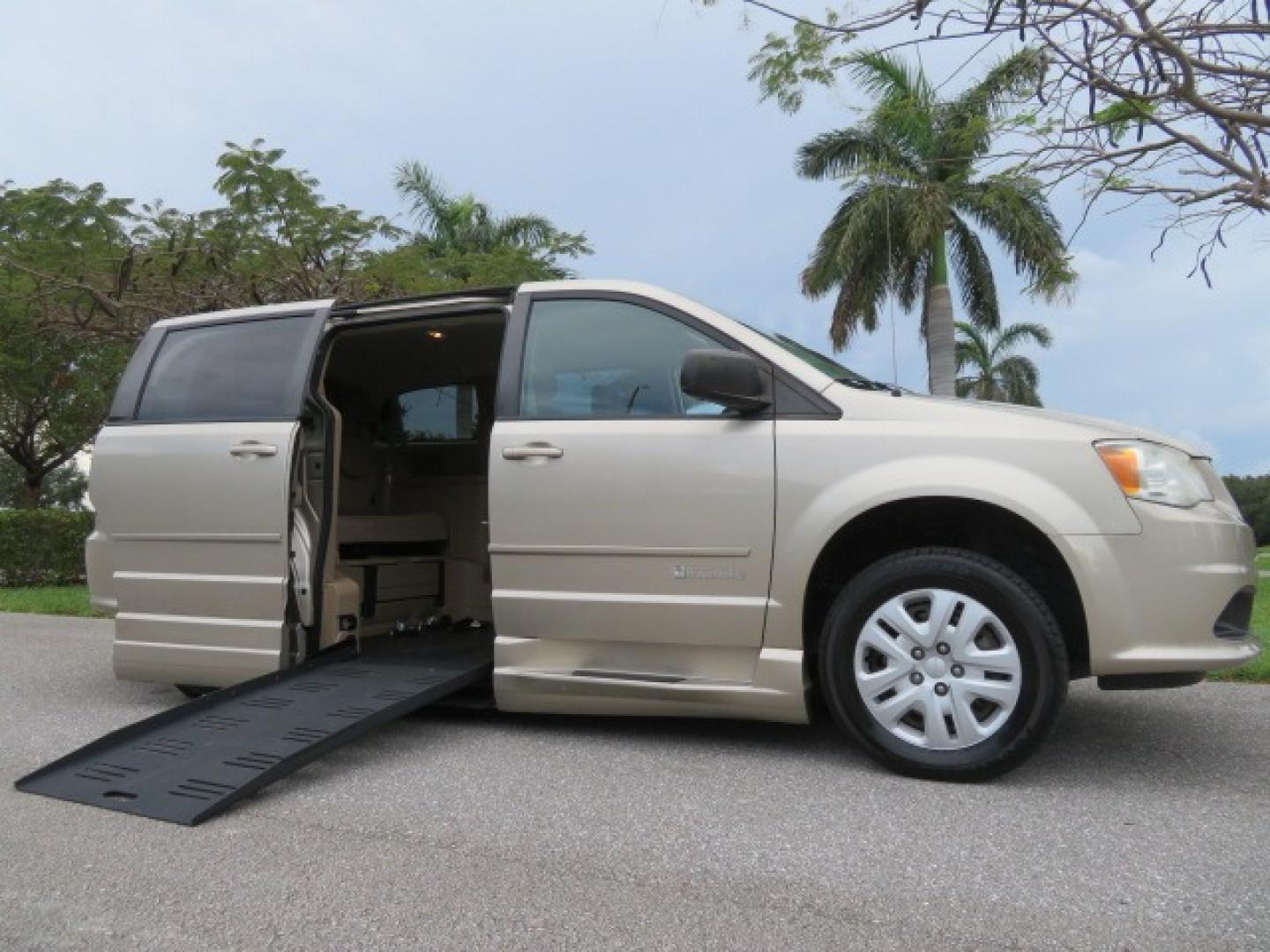 2013 Gold /Tan Dodge Grand Caravan SE (2C4RDGBG8DR) with an 3.6L V6 DOHC 24V engine, 6-Speed Automatic transmission, located at 4301 Oak Circle #19, Boca Raton, FL, 33431, (954) 561-2499, 26.388861, -80.084038 - You are looking at a Gorgeous 2015 Dodge Grand Caravan Braunability Handicap Wheelchair Side Entry, Conversion Van with 18K Original Miles, Lowered Floor, Kneelvan, EZ Lock Passenger Side, Q Straint Ratchet Tie Down System, Quick Release Front Seats, and Much Much More. This is a Beautiful Florida V - Photo#40