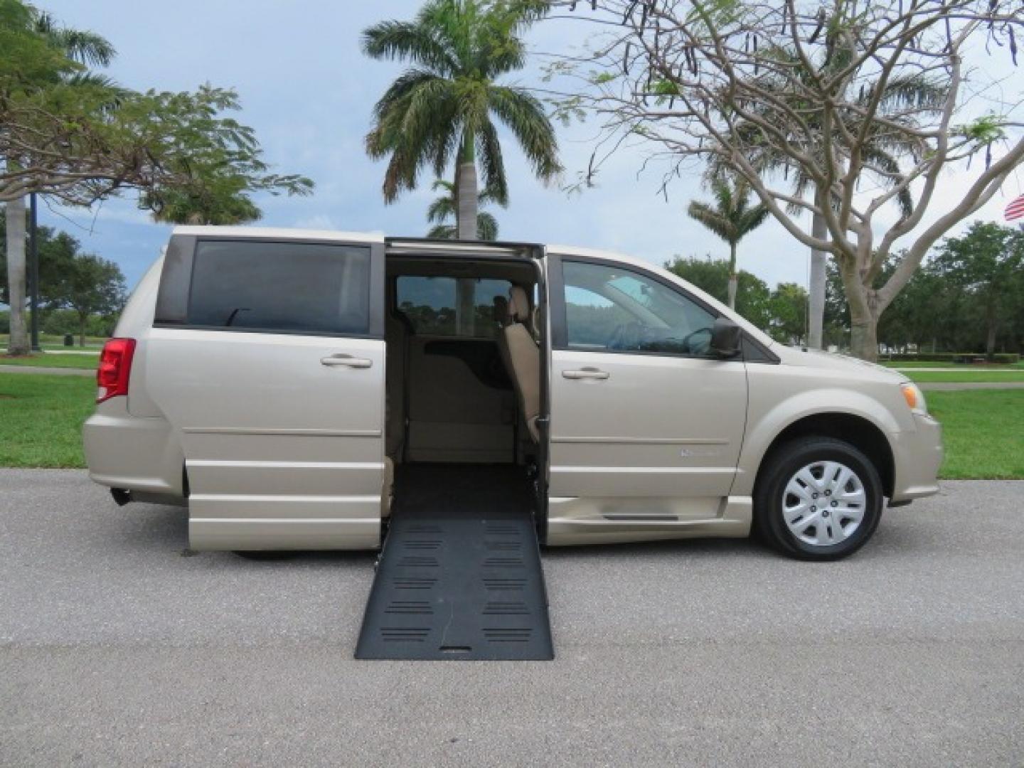 2013 Gold /Tan Dodge Grand Caravan SE (2C4RDGBG8DR) with an 3.6L V6 DOHC 24V engine, 6-Speed Automatic transmission, located at 4301 Oak Circle #19, Boca Raton, FL, 33431, (954) 561-2499, 26.388861, -80.084038 - You are looking at a Gorgeous 2015 Dodge Grand Caravan Braunability Handicap Wheelchair Side Entry, Conversion Van with 18K Original Miles, Lowered Floor, Kneelvan, EZ Lock Passenger Side, Q Straint Ratchet Tie Down System, Quick Release Front Seats, and Much Much More. This is a Beautiful Florida V - Photo#45