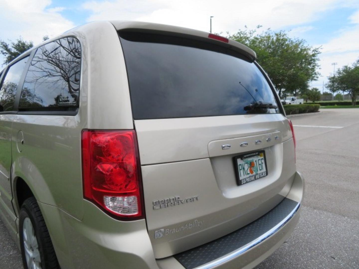 2013 Gold /Tan Dodge Grand Caravan SE (2C4RDGBG8DR) with an 3.6L V6 DOHC 24V engine, 6-Speed Automatic transmission, located at 4301 Oak Circle #19, Boca Raton, FL, 33431, (954) 561-2499, 26.388861, -80.084038 - You are looking at a Gorgeous 2015 Dodge Grand Caravan Braunability Handicap Wheelchair Side Entry, Conversion Van with 18K Original Miles, Lowered Floor, Kneelvan, EZ Lock Passenger Side, Q Straint Ratchet Tie Down System, Quick Release Front Seats, and Much Much More. This is a Beautiful Florida V - Photo#50