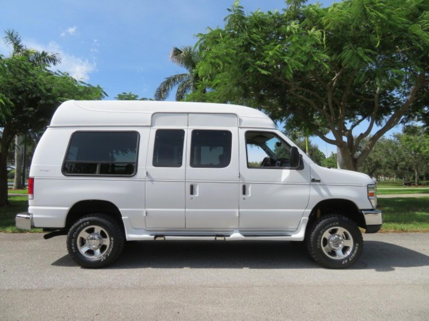 2010 White Ford E-Series Van E-350 Super Duty (1FTSE3ESXAD) with an 6.8L V10 SOHC 20V engine, located at 4301 Oak Circle #19, Boca Raton, FL, 33431, (954) 561-2499, 26.388861, -80.084038 - You are looking at a Beautiful and Extremely Rare 2010 Ford Econoline E350 Super Duty High Top Quigley 4x4 Handicap Wheelchair Conversion Van. This is a very nice Rust Free and Smoke Free Conversion Van with a Clean Carfax and Clean Title. No Stories and No Issues. This van is fully loaded with all - Photo#119