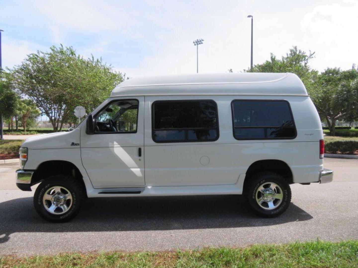 2010 White Ford E-Series Van E-350 Super Duty (1FTSE3ESXAD) with an 6.8L V10 SOHC 20V engine, located at 4301 Oak Circle #19, Boca Raton, FL, 33431, (954) 561-2499, 26.388861, -80.084038 - You are looking at a Beautiful and Extremely Rare 2010 Ford Econoline E350 Super Duty High Top Quigley 4x4 Handicap Wheelchair Conversion Van. This is a very nice Rust Free and Smoke Free Conversion Van with a Clean Carfax and Clean Title. No Stories and No Issues. This van is fully loaded with all - Photo#17