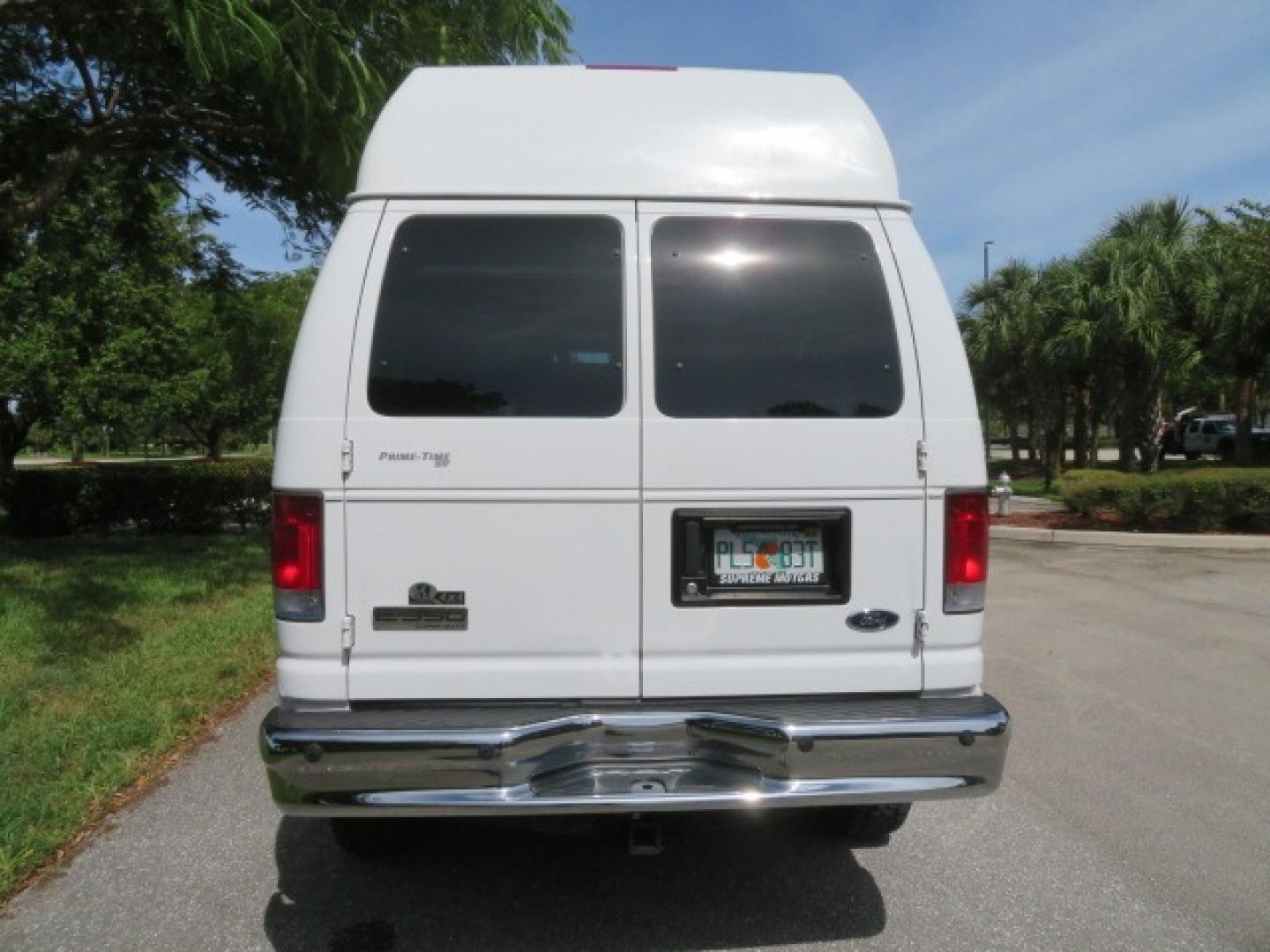 2010 White Ford E-Series Van E-350 Super Duty (1FTSE3ESXAD) with an 6.8L V10 SOHC 20V engine, located at 4301 Oak Circle #19, Boca Raton, FL, 33431, (954) 561-2499, 26.388861, -80.084038 - You are looking at a Beautiful and Extremely Rare 2010 Ford Econoline E350 Super Duty High Top Quigley 4x4 Handicap Wheelchair Conversion Van. This is a very nice Rust Free and Smoke Free Conversion Van with a Clean Carfax and Clean Title. No Stories and No Issues. This van is fully loaded with all - Photo#20