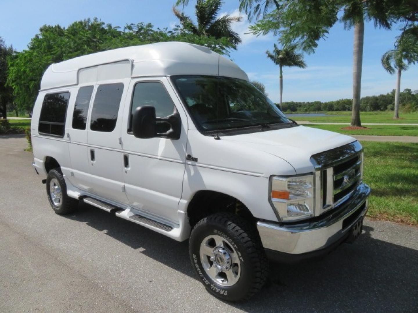 2010 White Ford E-Series Van E-350 Super Duty (1FTSE3ESXAD) with an 6.8L V10 SOHC 20V engine, located at 4301 Oak Circle #19, Boca Raton, FL, 33431, (954) 561-2499, 26.388861, -80.084038 - You are looking at a Beautiful and Extremely Rare 2010 Ford Econoline E350 Super Duty High Top Quigley 4x4 Handicap Wheelchair Conversion Van. This is a very nice Rust Free and Smoke Free Conversion Van with a Clean Carfax and Clean Title. No Stories and No Issues. This van is fully loaded with all - Photo#25