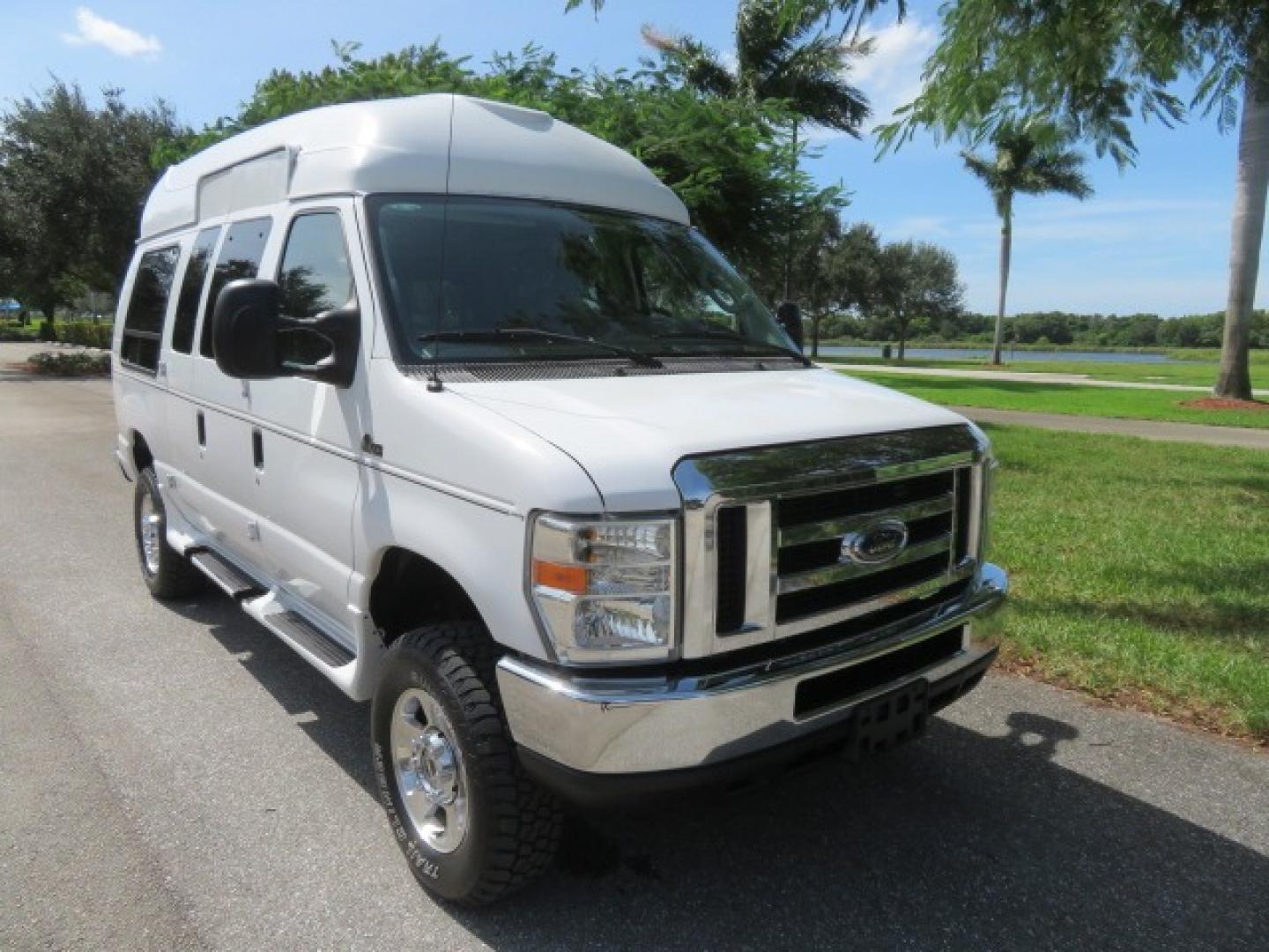 2010 White Ford E-Series Van E-350 Super Duty (1FTSE3ESXAD) with an 6.8L V10 SOHC 20V engine, located at 4301 Oak Circle #19, Boca Raton, FL, 33431, (954) 561-2499, 26.388861, -80.084038 - You are looking at a Beautiful and Extremely Rare 2010 Ford Econoline E350 Super Duty High Top Quigley 4x4 Handicap Wheelchair Conversion Van. This is a very nice Rust Free and Smoke Free Conversion Van with a Clean Carfax and Clean Title. No Stories and No Issues. This van is fully loaded with all - Photo#26