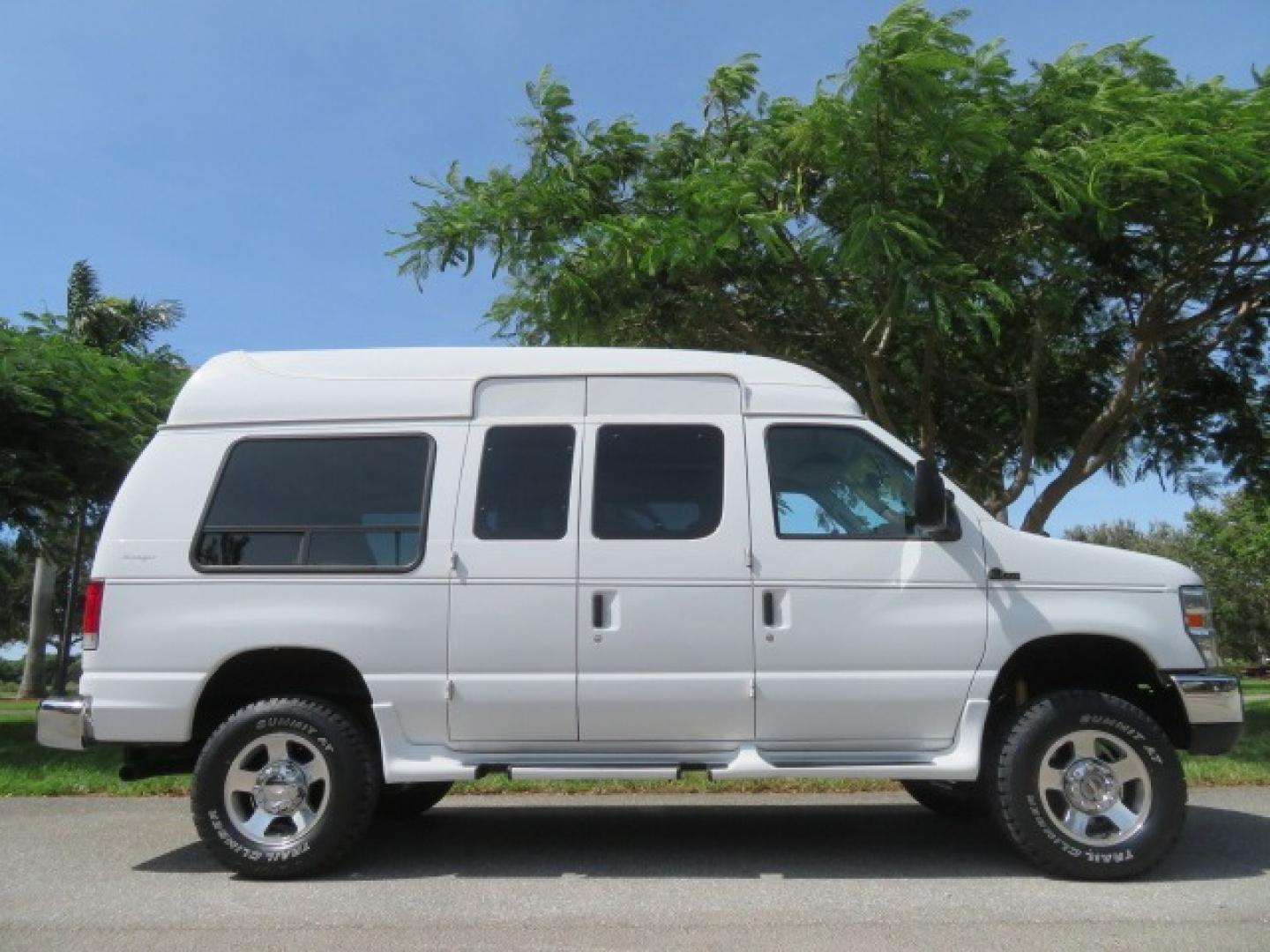 2010 White Ford E-Series Van E-350 Super Duty (1FTSE3ESXAD) with an 6.8L V10 SOHC 20V engine, located at 4301 Oak Circle #19, Boca Raton, FL, 33431, (954) 561-2499, 26.388861, -80.084038 - You are looking at a Beautiful and Extremely Rare 2010 Ford Econoline E350 Super Duty High Top Quigley 4x4 Handicap Wheelchair Conversion Van. This is a very nice Rust Free and Smoke Free Conversion Van with a Clean Carfax and Clean Title. No Stories and No Issues. This van is fully loaded with all - Photo#3