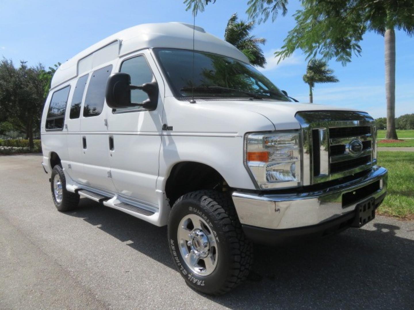 2010 White Ford E-Series Van E-350 Super Duty (1FTSE3ESXAD) with an 6.8L V10 SOHC 20V engine, located at 4301 Oak Circle #19, Boca Raton, FL, 33431, (954) 561-2499, 26.388861, -80.084038 - You are looking at a Beautiful and Extremely Rare 2010 Ford Econoline E350 Super Duty High Top Quigley 4x4 Handicap Wheelchair Conversion Van. This is a very nice Rust Free and Smoke Free Conversion Van with a Clean Carfax and Clean Title. No Stories and No Issues. This van is fully loaded with all - Photo#8