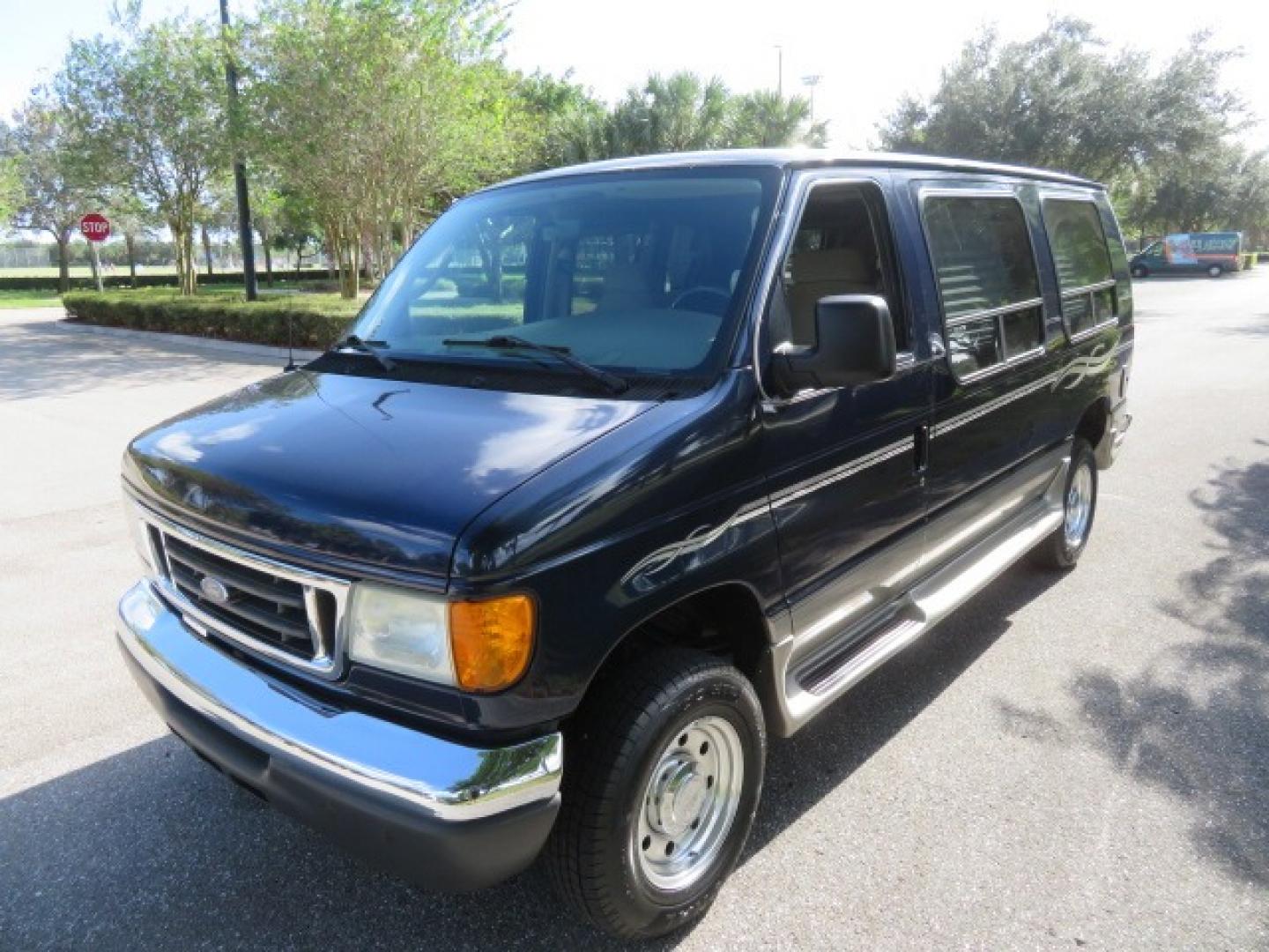 2006 Dark Blue Ford E-Series Van E-250 (1FDNE24L06D) with an 5.4L V8 SOHC 16V engine, 4-Speed Automatic transmission, located at 4301 Oak Circle #19, Boca Raton, FL, 33431, (954) 561-2499, 26.388861, -80.084038 - Photo#22