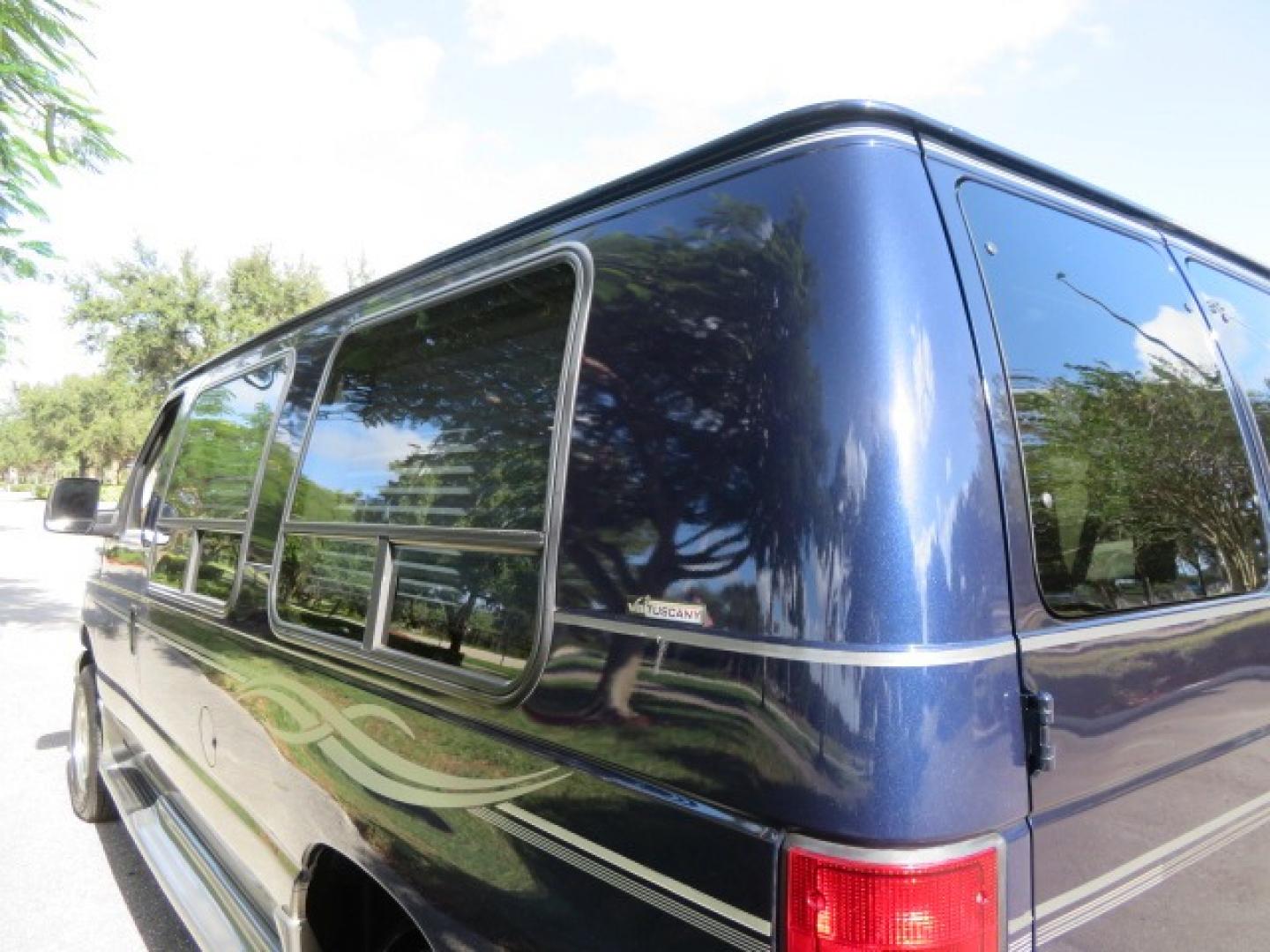 2006 Dark Blue Ford E-Series Van E-250 (1FDNE24L06D) with an 5.4L V8 SOHC 16V engine, 4-Speed Automatic transmission, located at 4301 Oak Circle #19, Boca Raton, FL, 33431, (954) 561-2499, 26.388861, -80.084038 - Photo#31