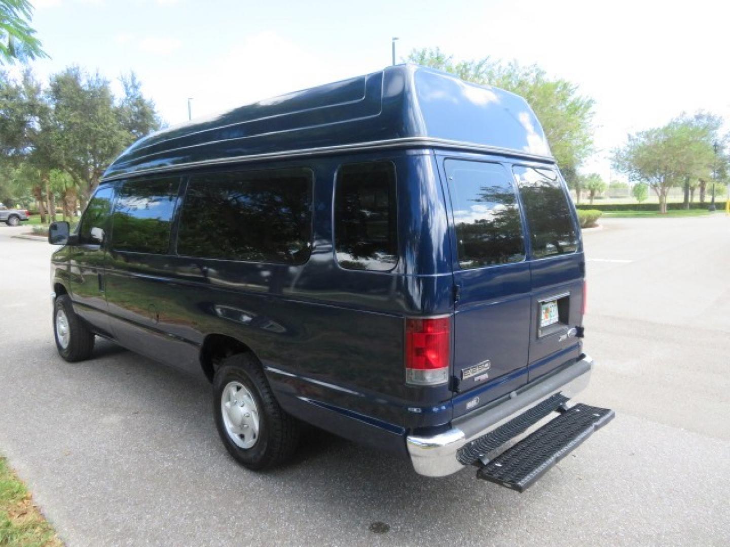 2013 Dark Blue /Gray Ford E-Series Van E-250 Extended (1FTNS2EW4DD) with an 4.6L V8 SOHC 16V engine, 4-Speed Automatic transmission, located at 4301 Oak Circle #19, Boca Raton, FL, 33431, (954) 561-2499, 26.388861, -80.084038 - You are looking at a Beautiful 2013 Ford Econoline E250 Extended handicap wheelchair conversion van with 37K Original Miles, Braun Century 2 800LB Commercial Side Entry Wheelchair Lift, Raised Side Entry, Hard Rubber Floor in the rear, Rear Jump Seats, Rear Folding Seat, Q Straint Tie Down System th - Photo#19