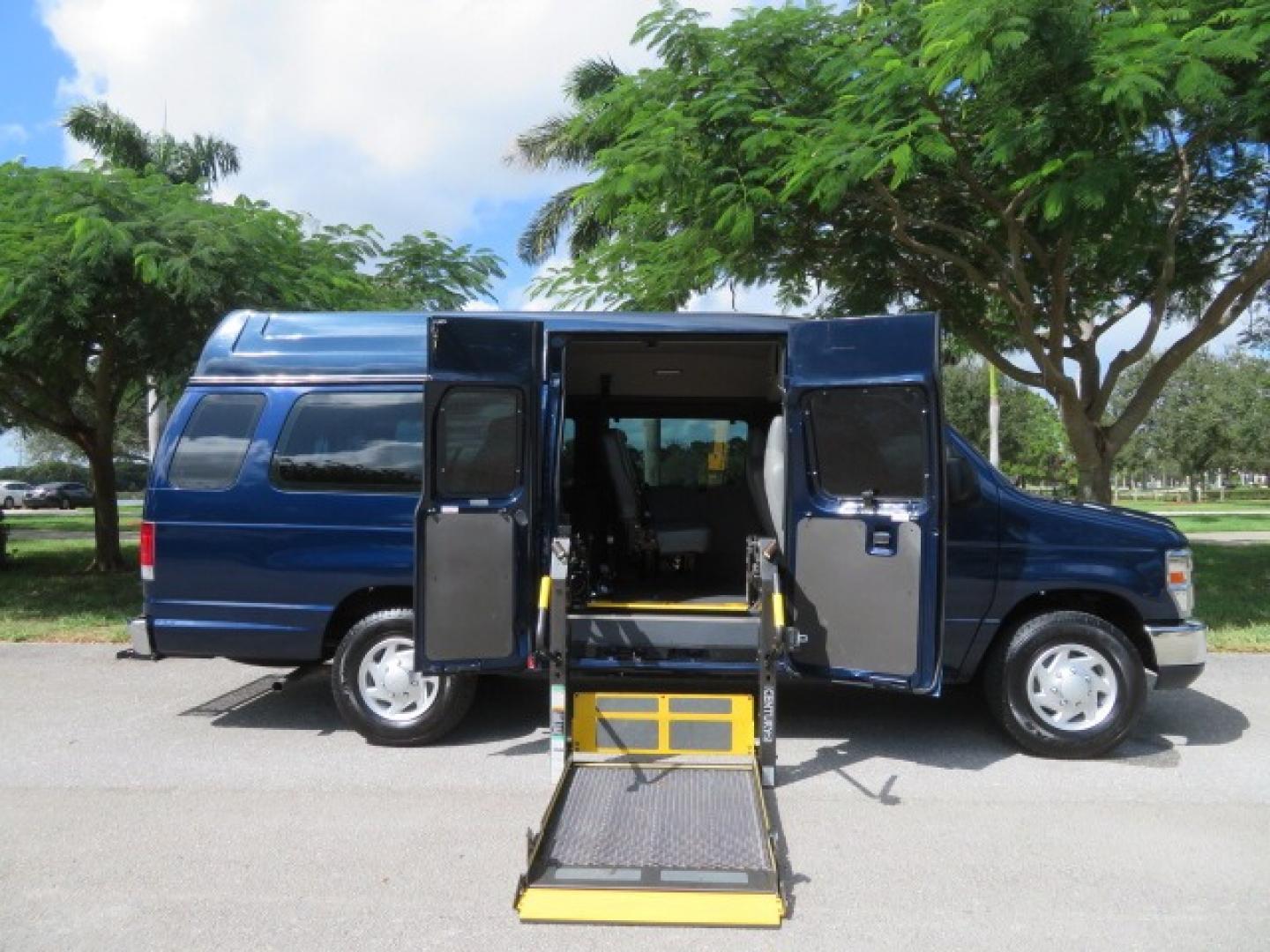 2013 Dark Blue /Gray Ford E-Series Van E-250 Extended (1FTNS2EW4DD) with an 4.6L V8 SOHC 16V engine, 4-Speed Automatic transmission, located at 4301 Oak Circle #19, Boca Raton, FL, 33431, (954) 561-2499, 26.388861, -80.084038 - You are looking at a Beautiful 2013 Ford Econoline E250 Extended handicap wheelchair conversion van with 37K Original Miles, Braun Century 2 800LB Commercial Side Entry Wheelchair Lift, Raised Side Entry, Hard Rubber Floor in the rear, Rear Jump Seats, Rear Folding Seat, Q Straint Tie Down System th - Photo#33